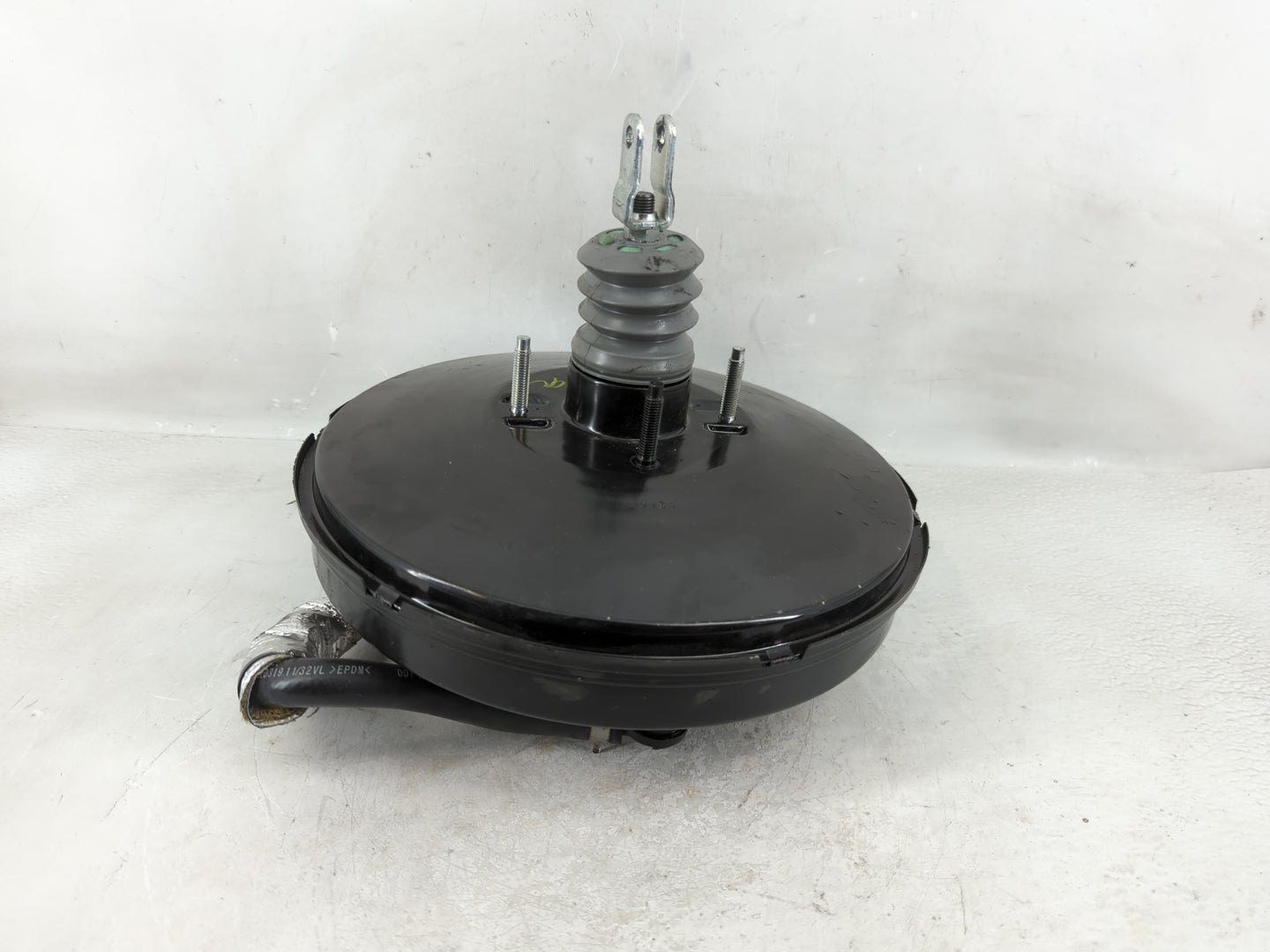 2019-2020 Infiniti Qx50 Power Brake Booster Oem 1206998 - Oemusedautoparts1.com