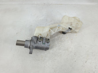 compare product 2019-2020 Infiniti Qx50 Brake Master Cylinder 1207002