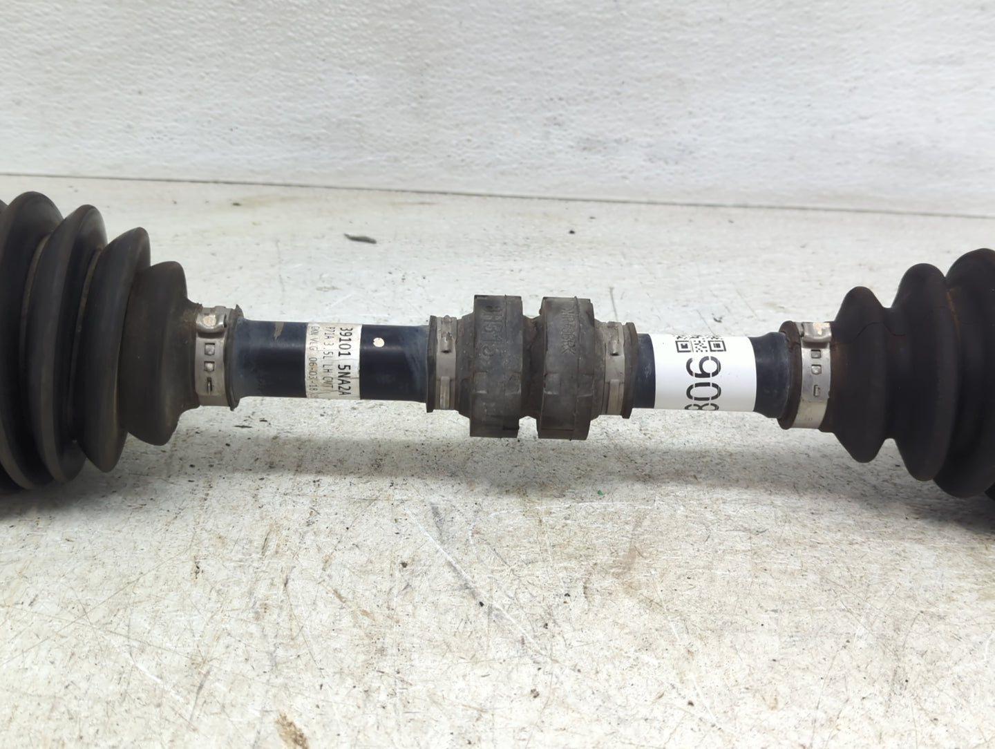 2019-2020 Infiniti Qx50 Axle Shaft Front Driver Cv C/v - Oemusedautoparts1.com