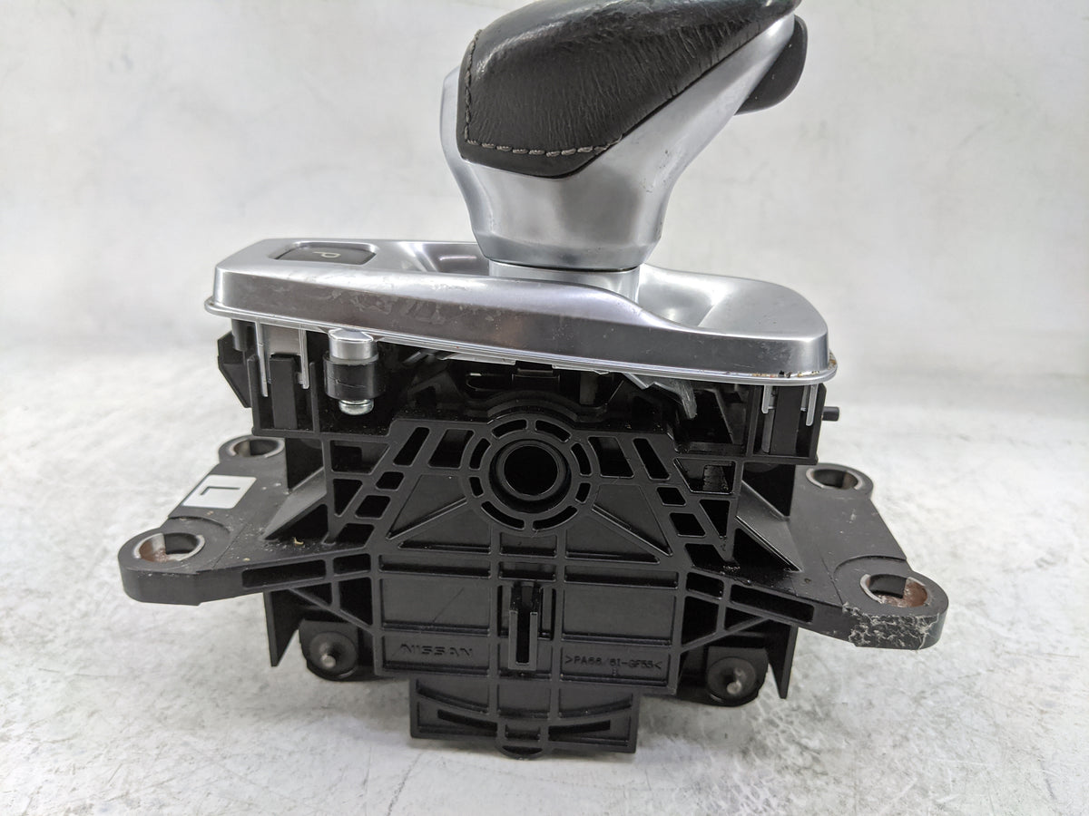 2019 Infiniti Qx50 Floor Console Assembly Shifter 1478704 - Oemusedautoparts1.com