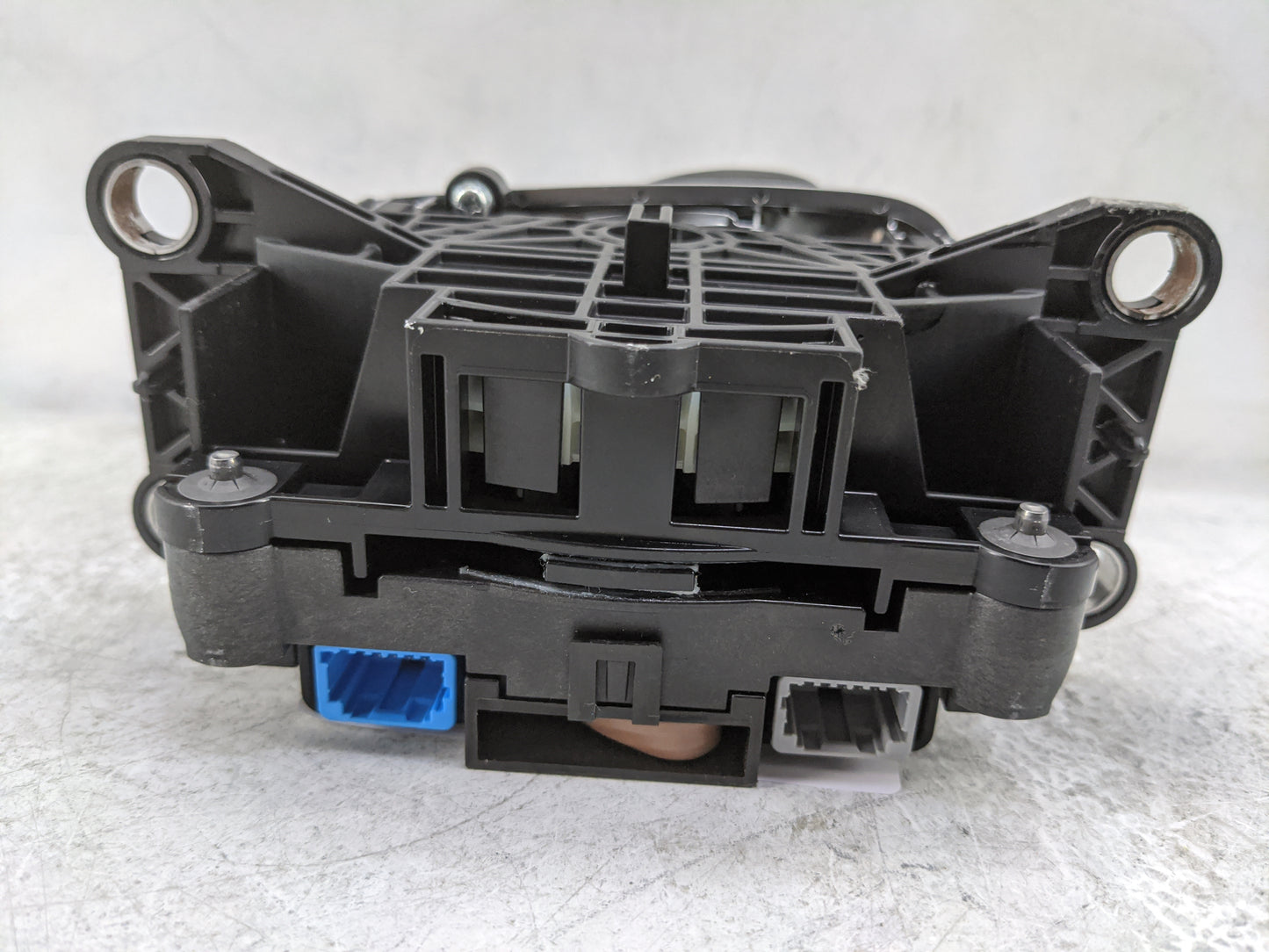 2019 Infiniti Qx50 Floor Console Assembly Shifter 1478704 - Oemusedautoparts1.com