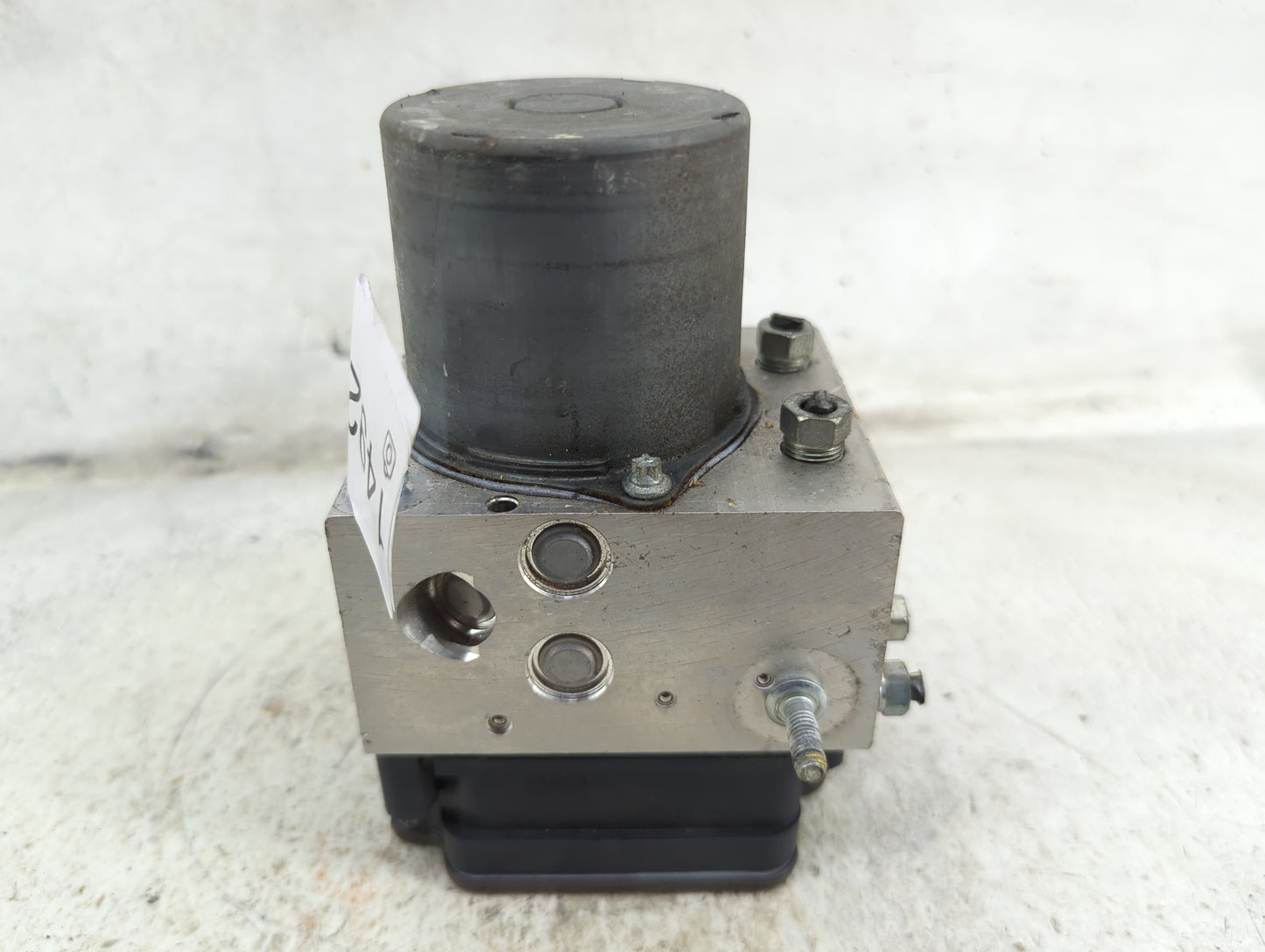 2019-2020 Infiniti Qx50 ABS Pump Control Module Replacement Fits Fits 2019 2020 OEM Used Auto Parts - Oemusedautoparts1.com
