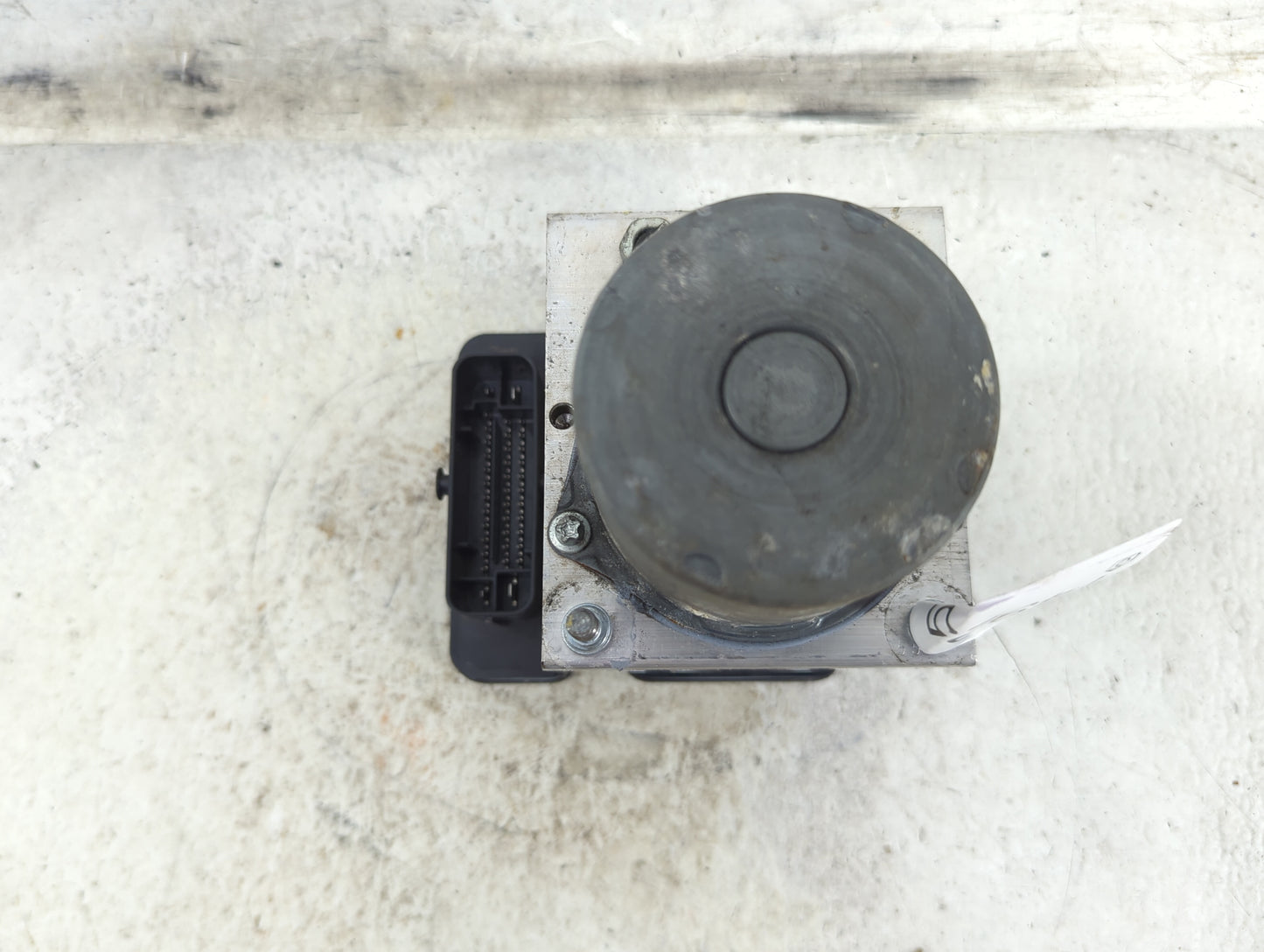 2019-2020 Infiniti Qx50 ABS Pump Control Module Replacement Fits Fits 2019 2020 OEM Used Auto Parts - Oemusedautoparts1.com