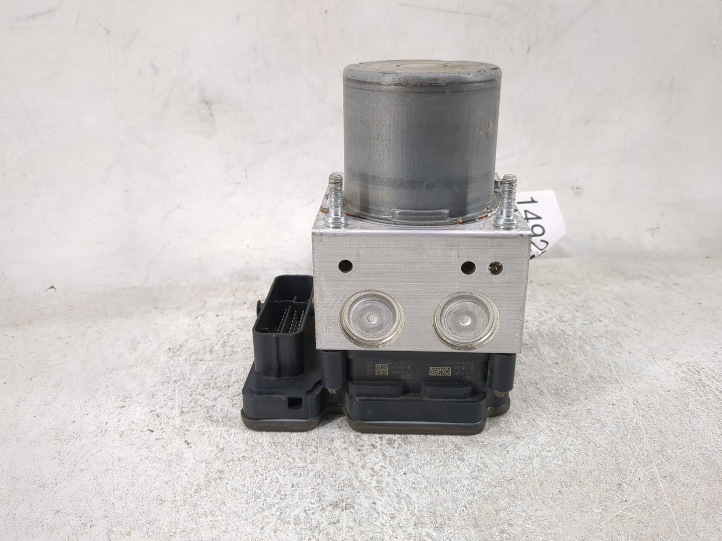 2019-2020 Infiniti Qx50 ABS Pump Control Module Replacement P/N:0 265 265 445 0 265 955 445 Fits Fits 2019 2020 OEM Used Aut