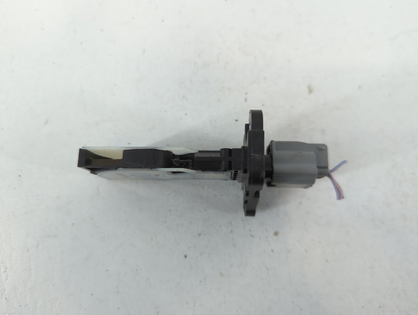 2019-2019 Infiniti Qx50 Mass Air Flow Meter Maf - Oemusedautoparts1.com
