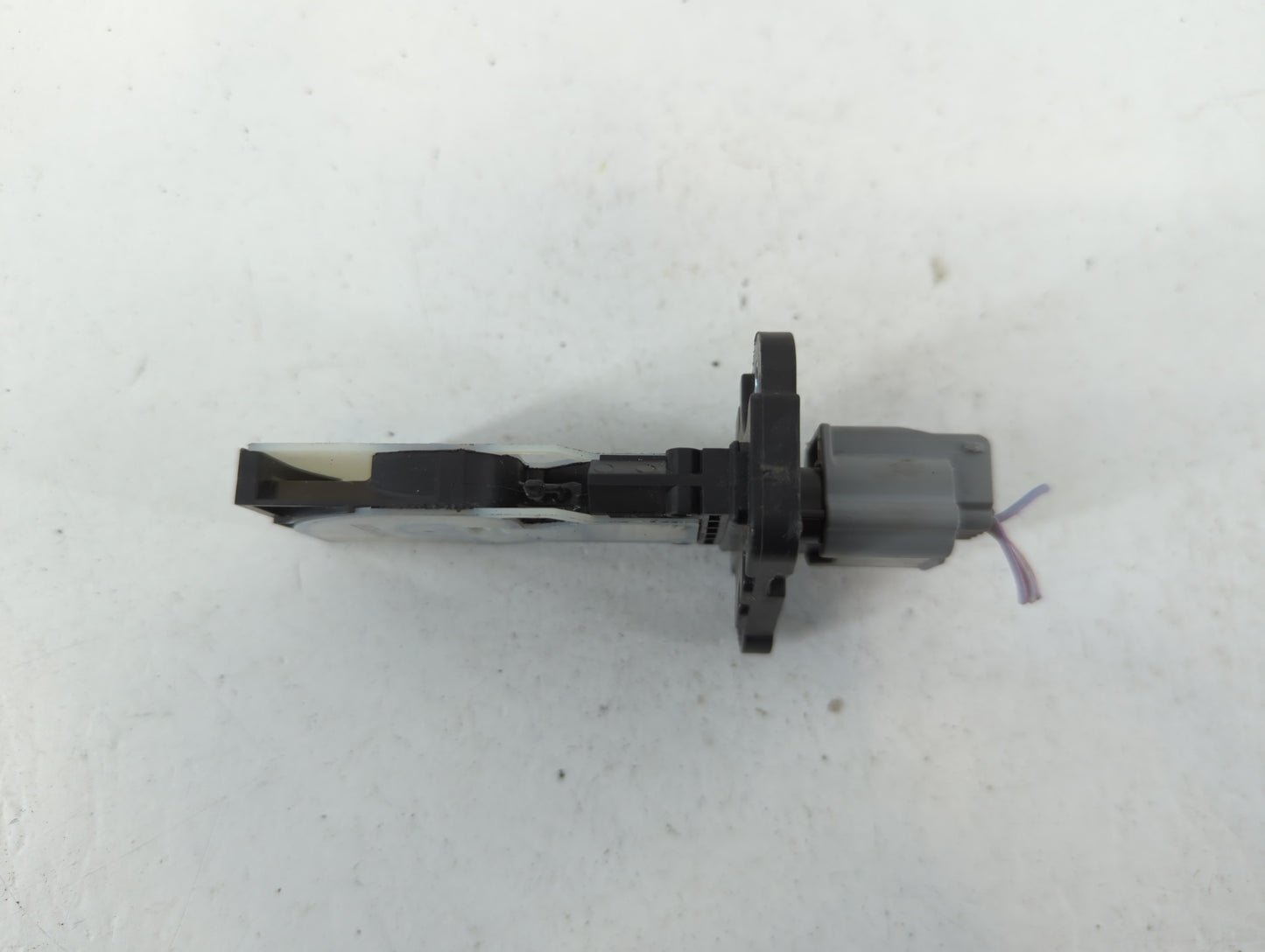 2019-2019 Infiniti Qx50 Mass Air Flow Meter Maf - Oemusedautoparts1.com