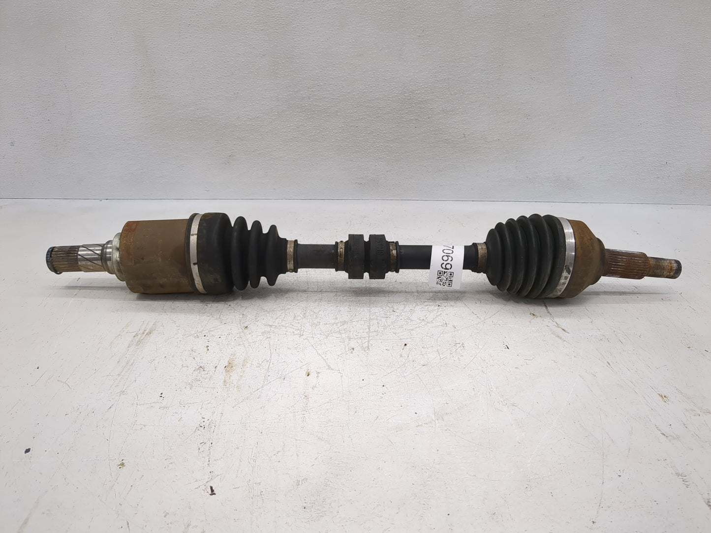 2015-2020 Infiniti Qx60 Axle Shaft Front Driver Cv C/v - Oemusedautoparts1.com
