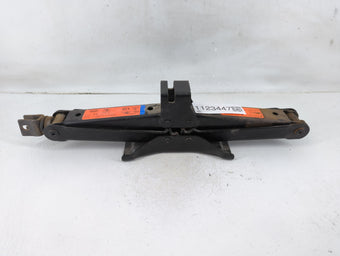 compare product 2019 Infiniti Qx60 Spare Scissor Car Jack 1123447