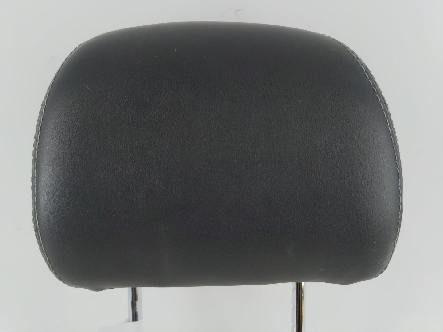 2019-2020 Infiniti Qx60 Headrest Head Rest Rear Seat Fits Fits 2019 2020 OEM Used Auto Parts - Oemusedautoparts1.com