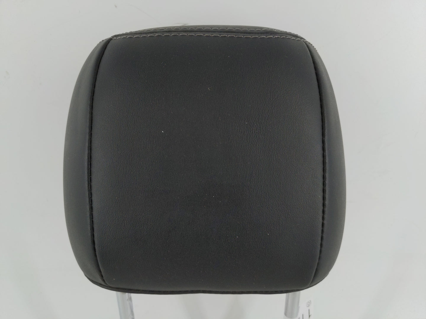 2019-2020 Infiniti Qx60 Headrest Head Rest Rear Seat Fits Fits 2019 2020 OEM Used Auto Parts - Oemusedautoparts1.com