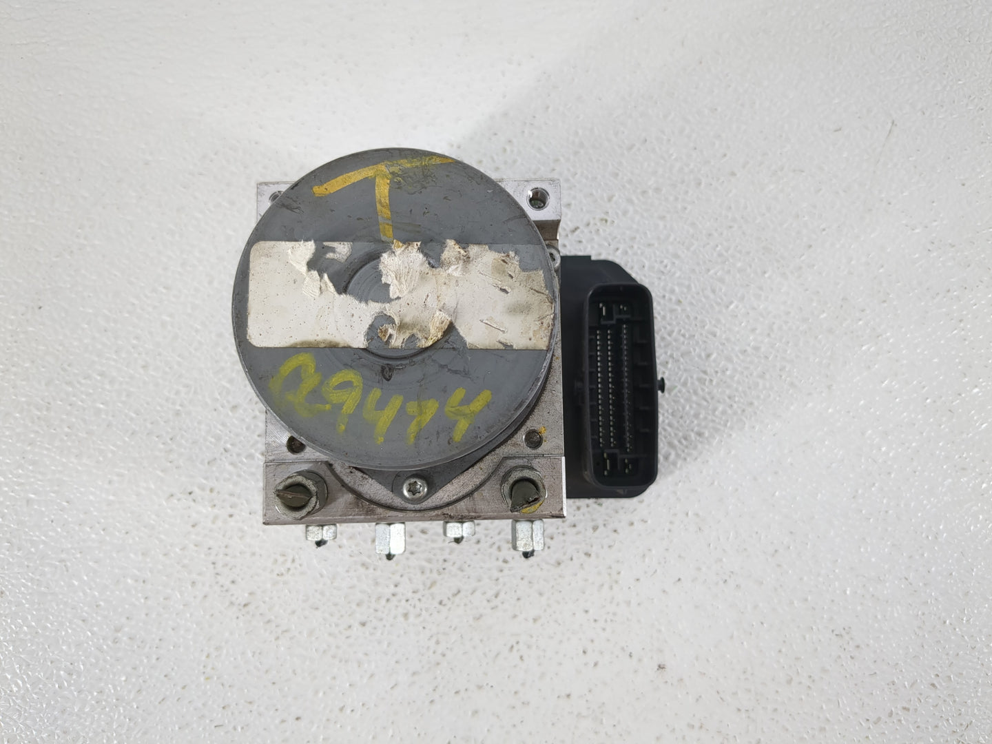 2019 Infiniti Qx60 ABS Pump Control Module Replacement P/N:47660 9PP0B Fits OEM Used Auto Parts - Oemusedautoparts1.com