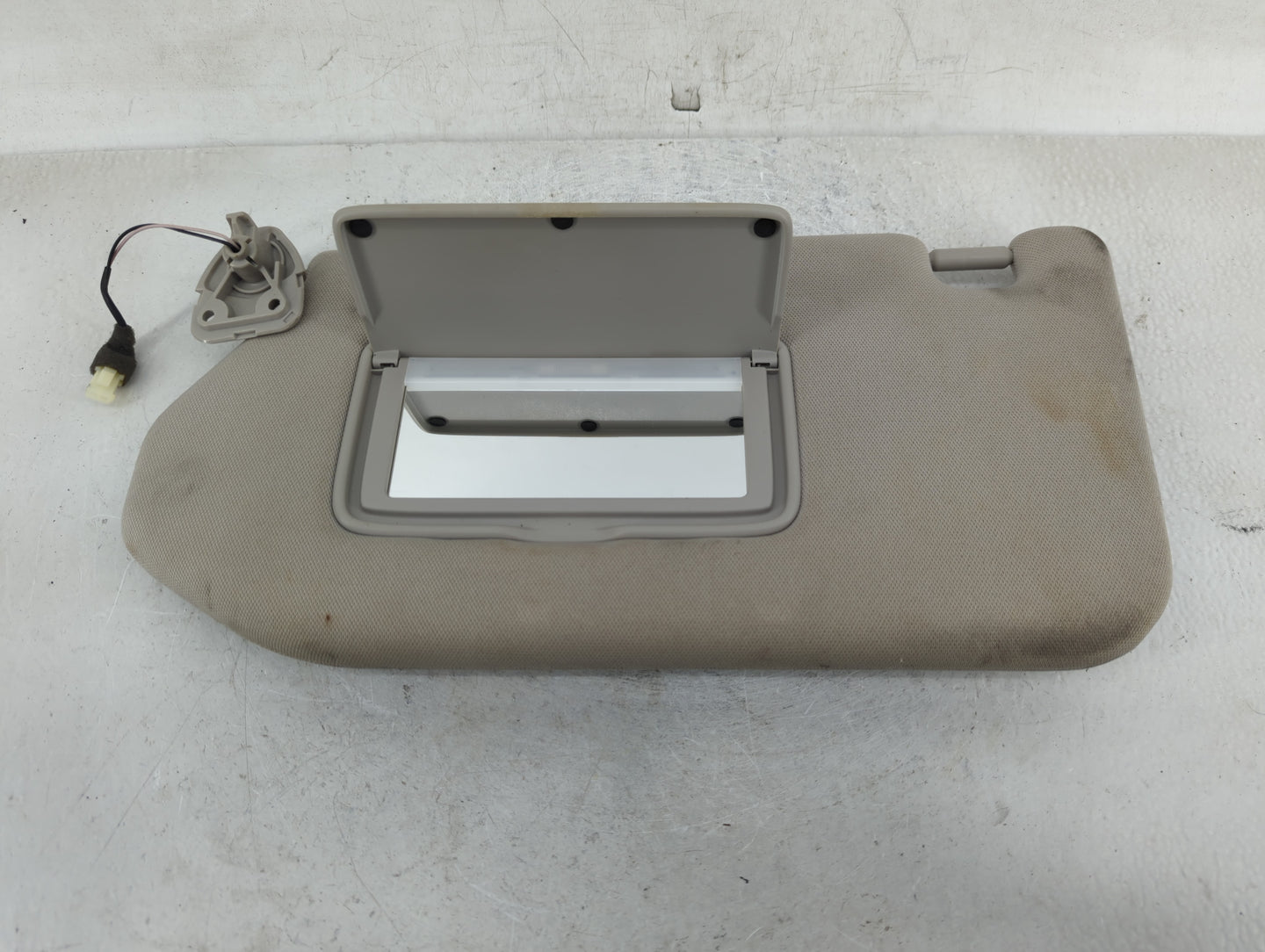 2019-2020 Infiniti Qx60 Sun Visor Shade Replacement Driver Left Mirror Fits Fits 2019 2020 OEM Used Auto Parts - Oemusedauto