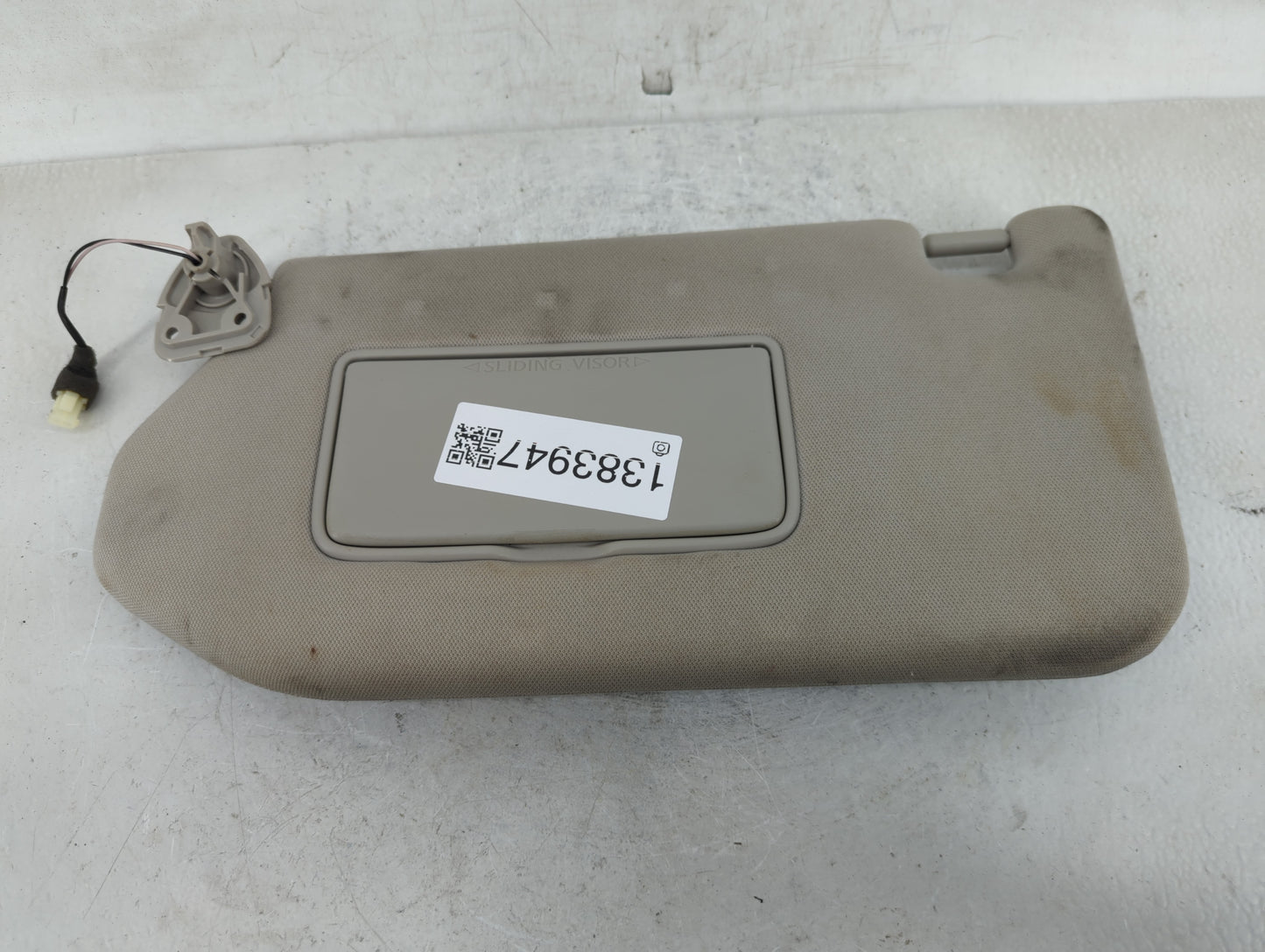 2019-2020 Infiniti Qx60 Sun Visor Shade Replacement Driver Left Mirror Fits Fits 2019 2020 OEM Used Auto Parts - Oemusedauto