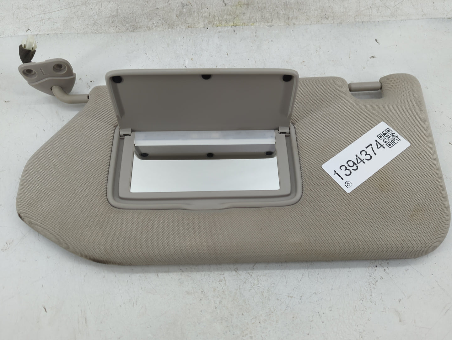 2019-2020 Infiniti Qx60 Sun Visor Shade Replacement Driver Left Mirror Fits Fits 2019 2020 OEM Used Auto Parts - Oemusedauto