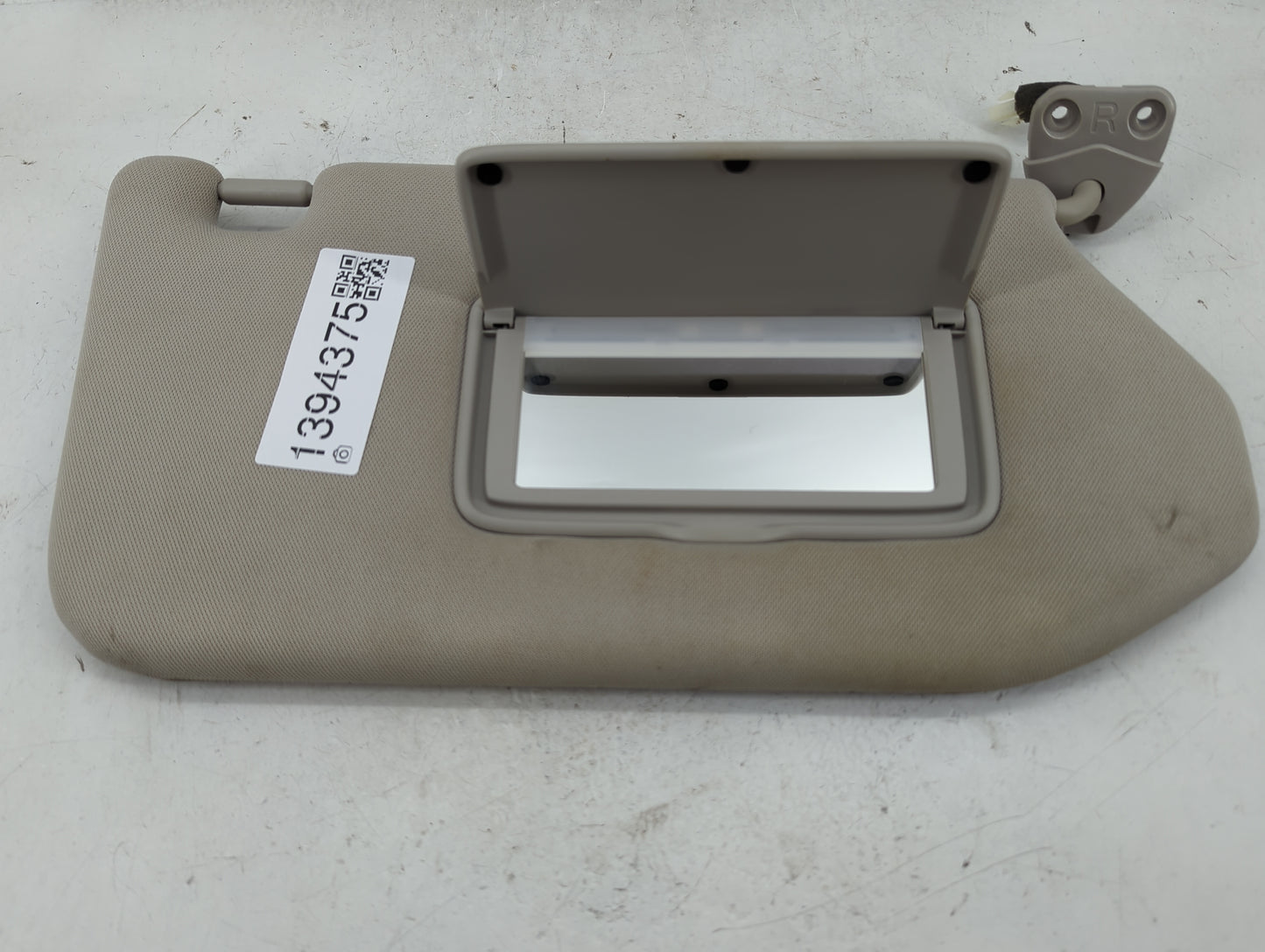 2019-2020 Infiniti Qx60 Sun Visor Shade Replacement Passenger Right Mirror Fits Fits 2019 2020 OEM Used Auto Parts - Oemused