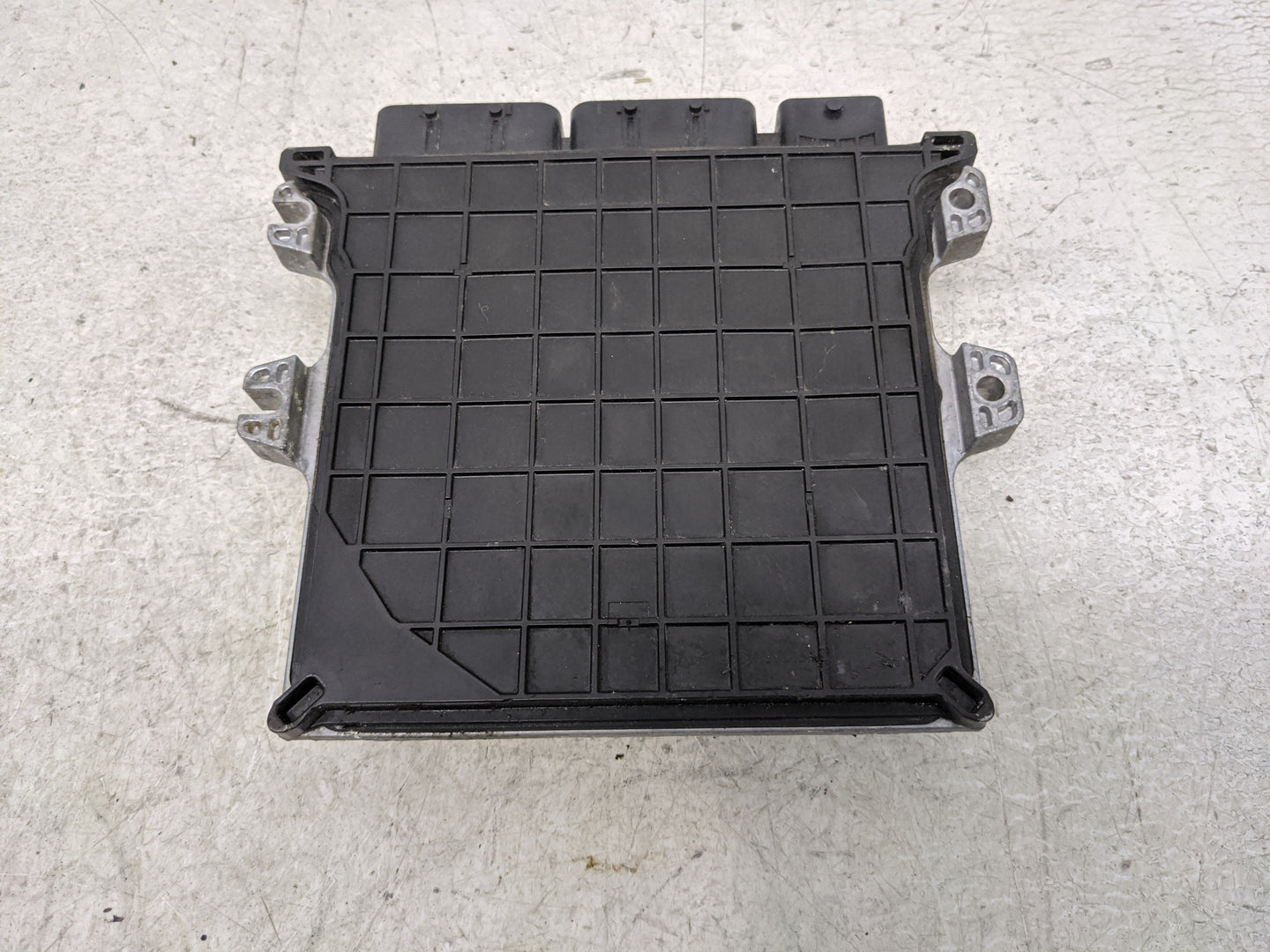 2018-2020 Infiniti Qx60 PCM Engine Control Computer ECU ECM PCU OEM P/N:NEC034-676 Fits Fits 2018 2019 2020 OEM Used Auto Pa