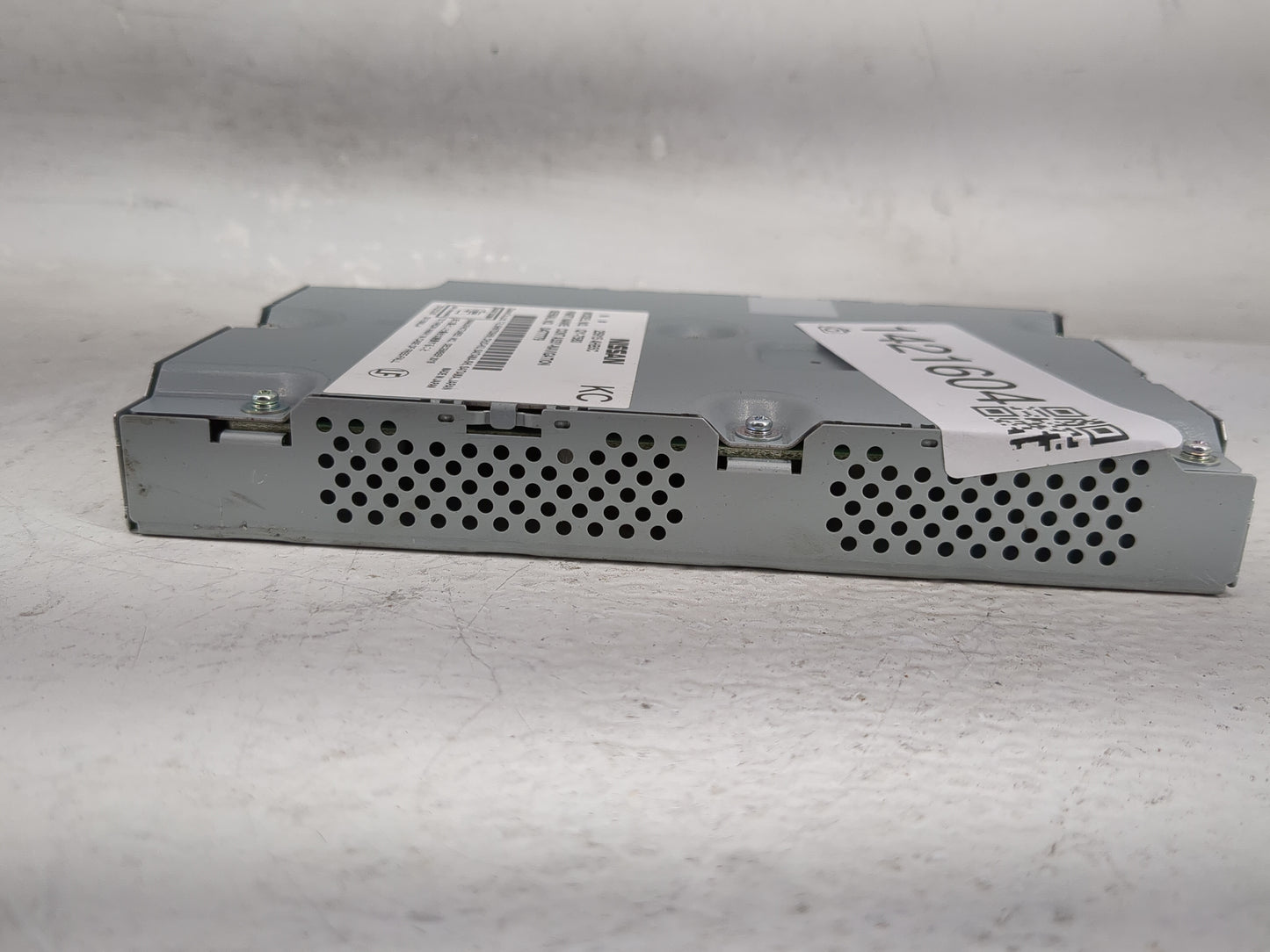 2018-2020 Infiniti Qx60 Chassis Control Module Ccm Bcm Body Control - Oemusedautoparts1.com
