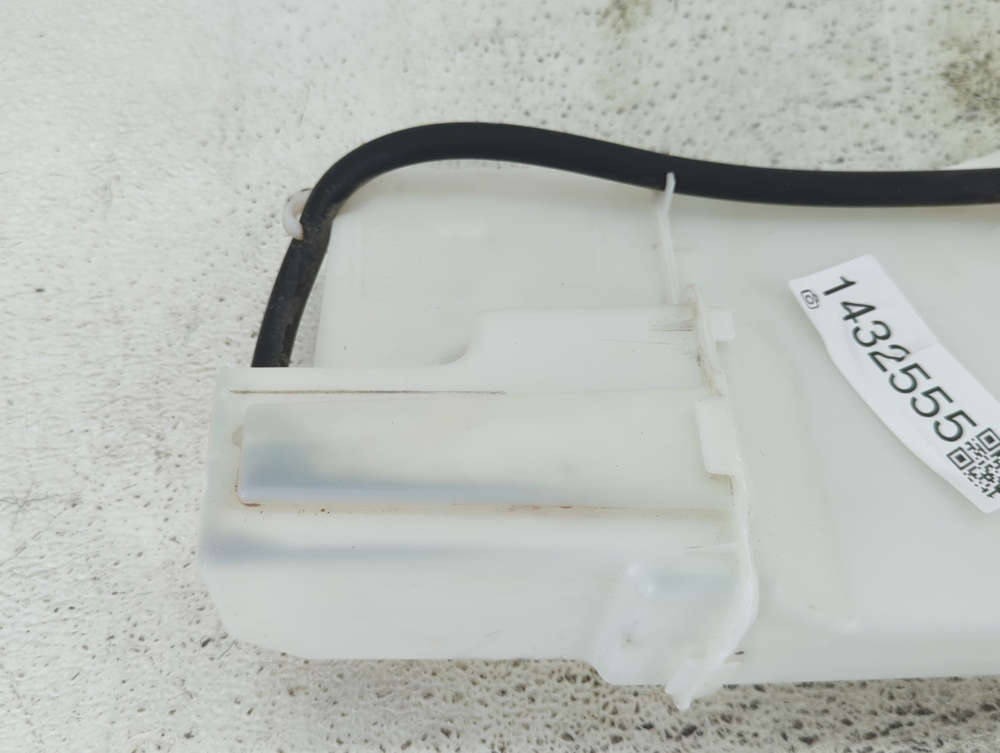 2014-2020 Infiniti Qx60 Radiator Coolant Overflow Expansion Tank Bottle 1432555 - Oemusedautoparts1.com