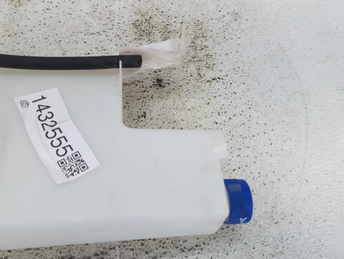 2014-2020 Infiniti Qx60 Radiator Coolant Overflow Expansion Tank Bottle 1432555 - Oemusedautoparts1.com