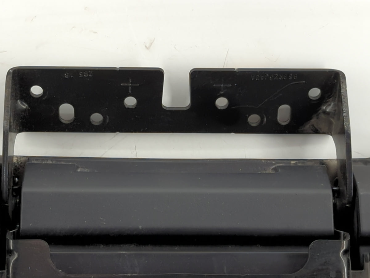 2019 Infiniti Qx60 Center Console Armrest Cover Lid Fits OEM Used Auto Parts - Oemusedautoparts1.com