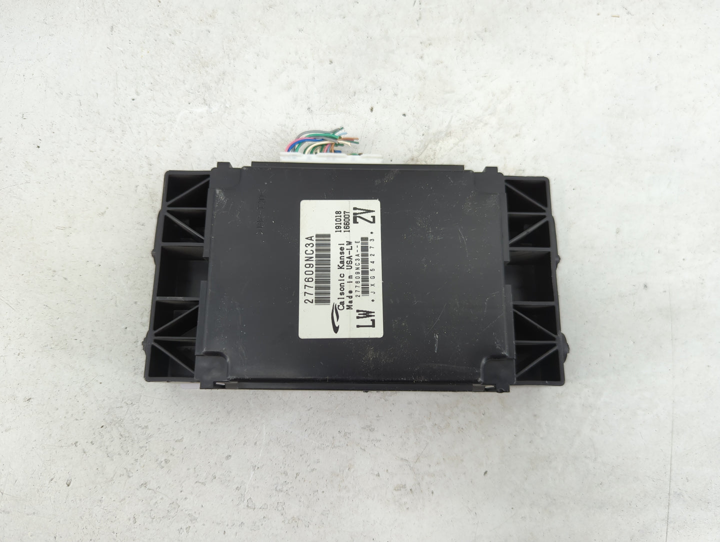 2017-2020 Infiniti Qx60 Radio AM FM Cd Player Receiver Replacement P/N:277609NC3A JXG54273 Fits Fits 2017 2018 2019 2020 OEM