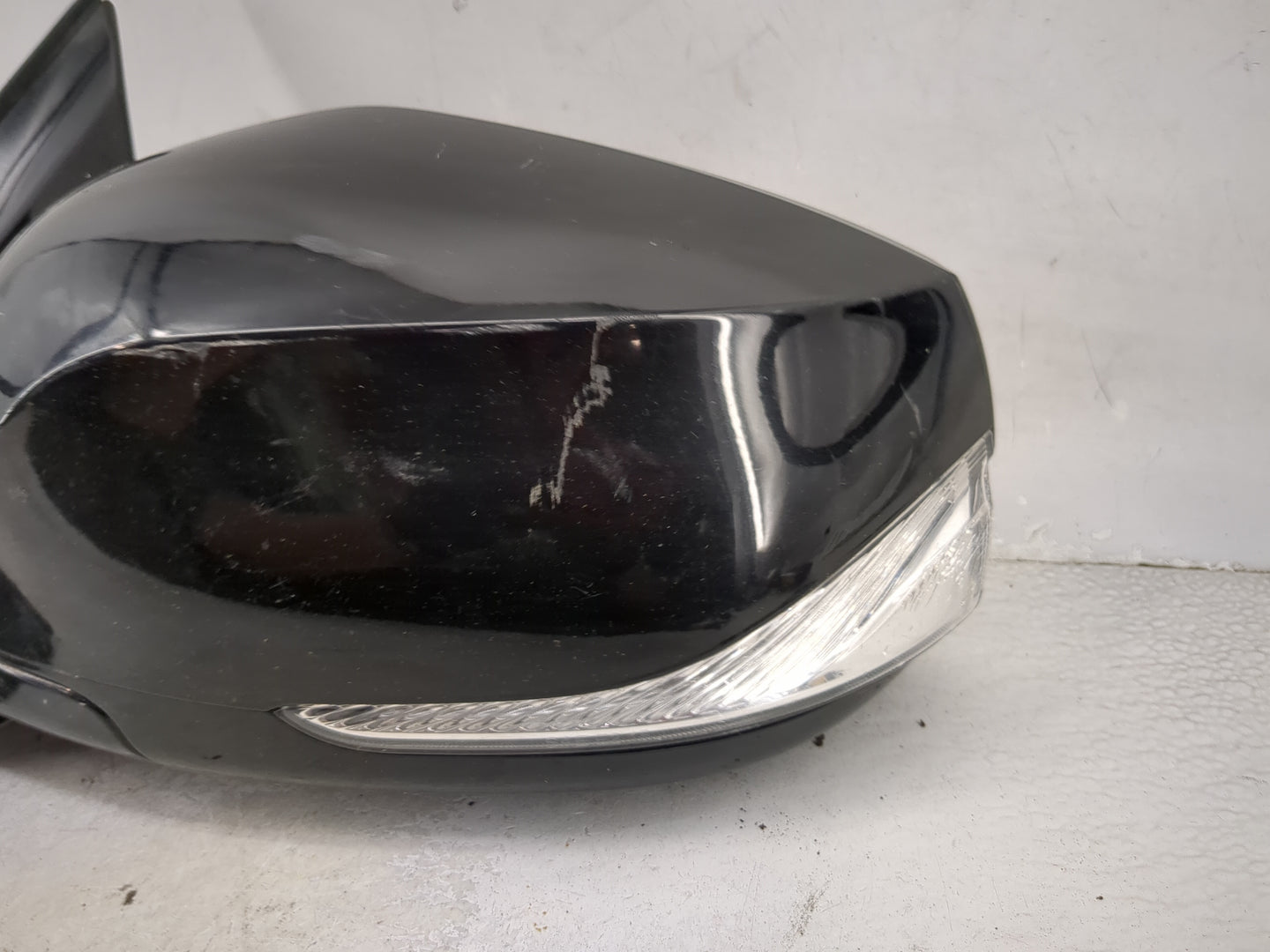 2018-2020 Infiniti Qx60 Driver Side View Mirror - Left Door Mirror OEM Used - Oemusedautoparts1.com