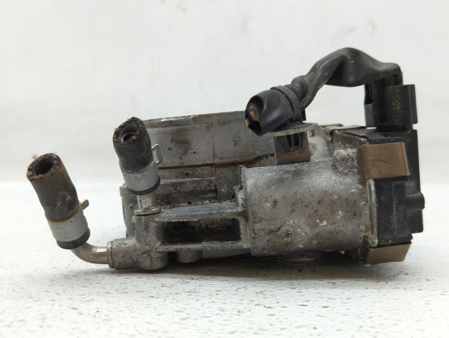 2017-2020 Infiniti Qx60 Throttle Body P/N:RME76-50 RME75-50 Fits Fits 2016 2017 2018 2019 2020 OEM Used Auto Parts - Oemused