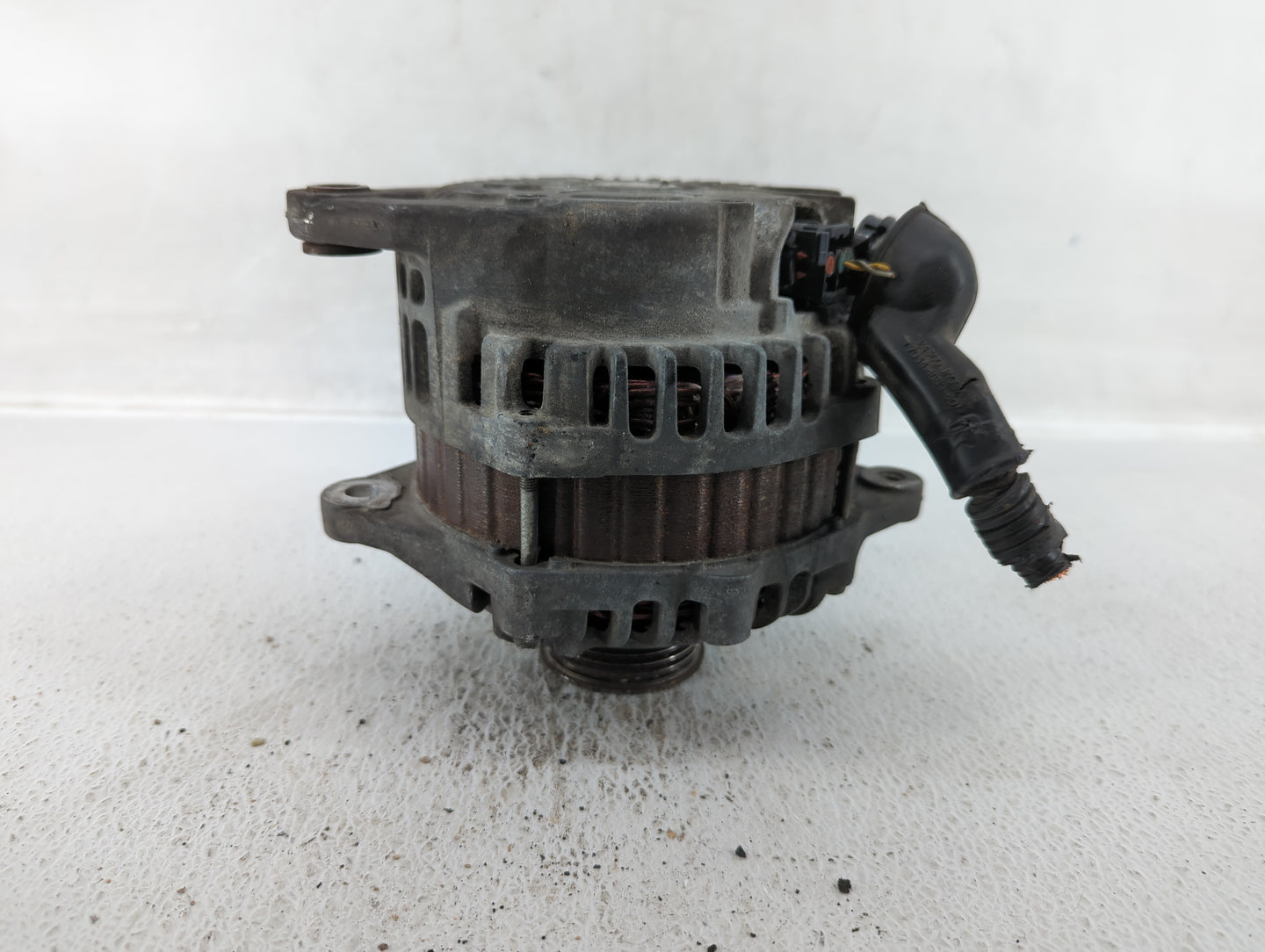 2017-2020 Infiniti Qx60 Alternator Replacement Generator Charging Assembly Engine OEM P/N:23100 9UA0A Fits OEM Used Auto Par