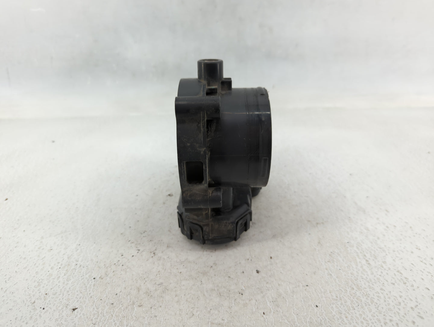 2017-2020 Infiniti Qx60 Throttle Body P/N:53032837AA 0 280 750 205 Fits Fits 2016 2017 2018 2019 2020 OEM Used Auto Parts - 