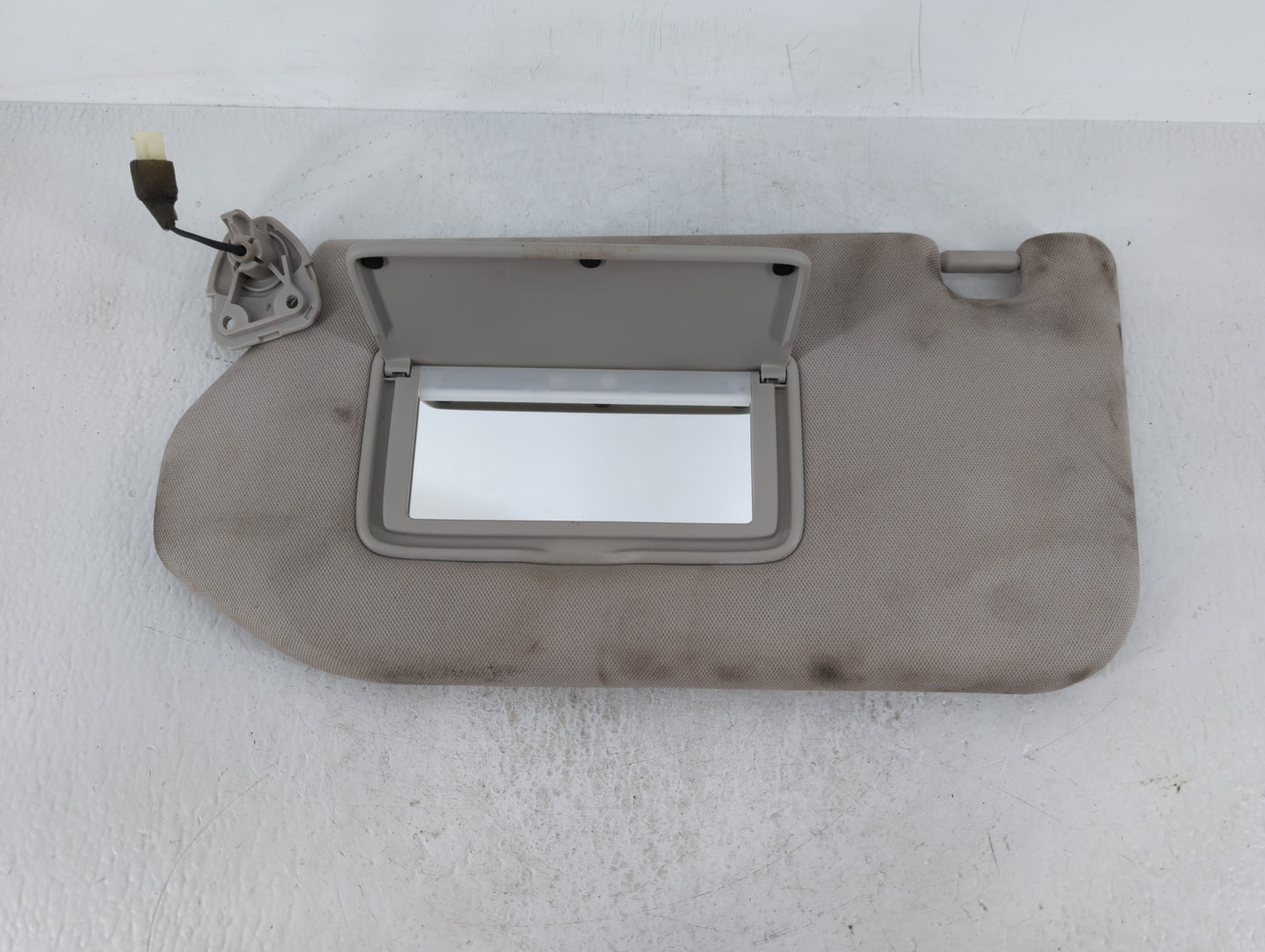 2019-2020 Infiniti Qx60 Sun Visor Shade Replacement Driver Left Mirror Fits Fits 2019 2020 OEM Used Auto Parts - Oemusedauto