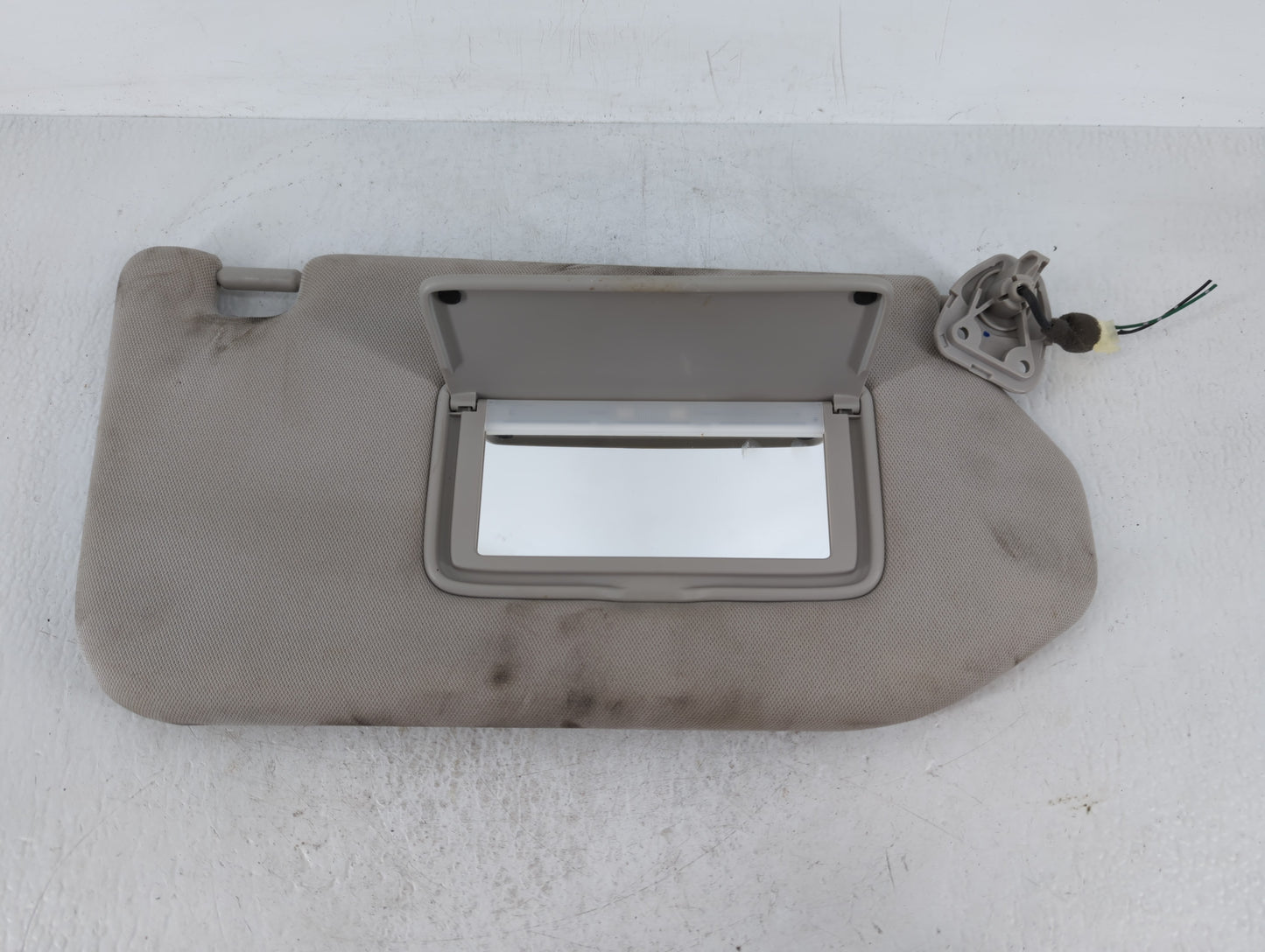 2019-2020 Infiniti Qx60 Sun Visor Shade Replacement Passenger Right Mirror Fits Fits 2019 2020 OEM Used Auto Parts - Oemused