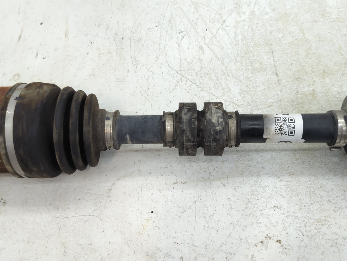 2015-2020 Infiniti Qx60 Axle Shaft Front Driver Cv C/v - Oemusedautoparts1.com
