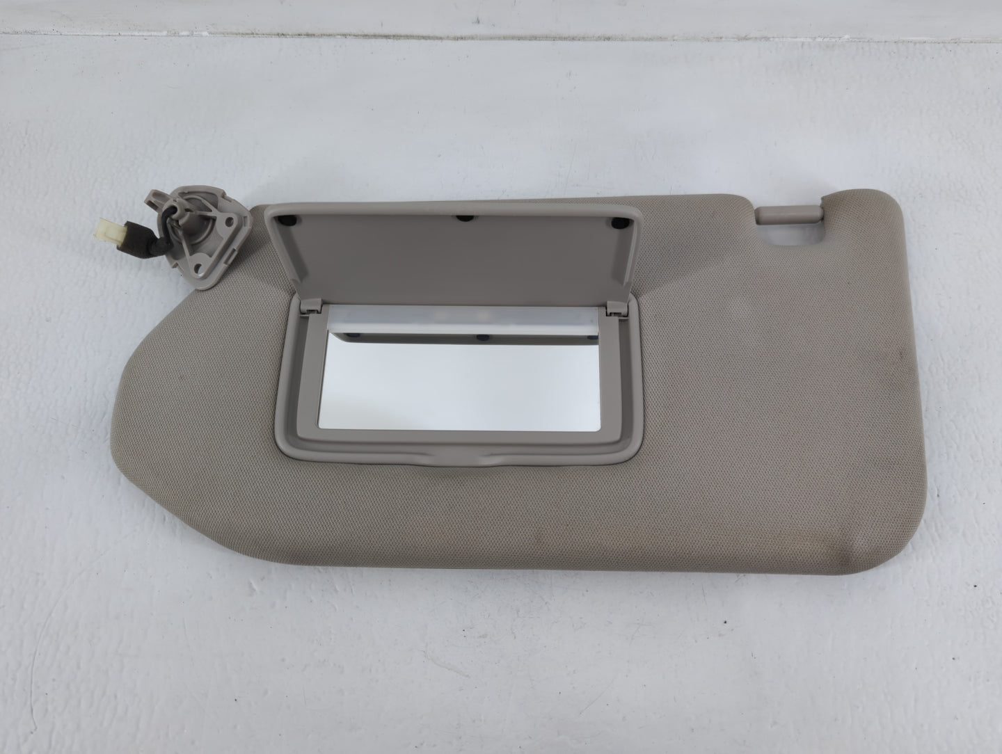 2019-2020 Infiniti Qx60 Sun Visor Shade Replacement Passenger Right Mirror Fits Fits 2019 2020 OEM Used Auto Parts - Oemused