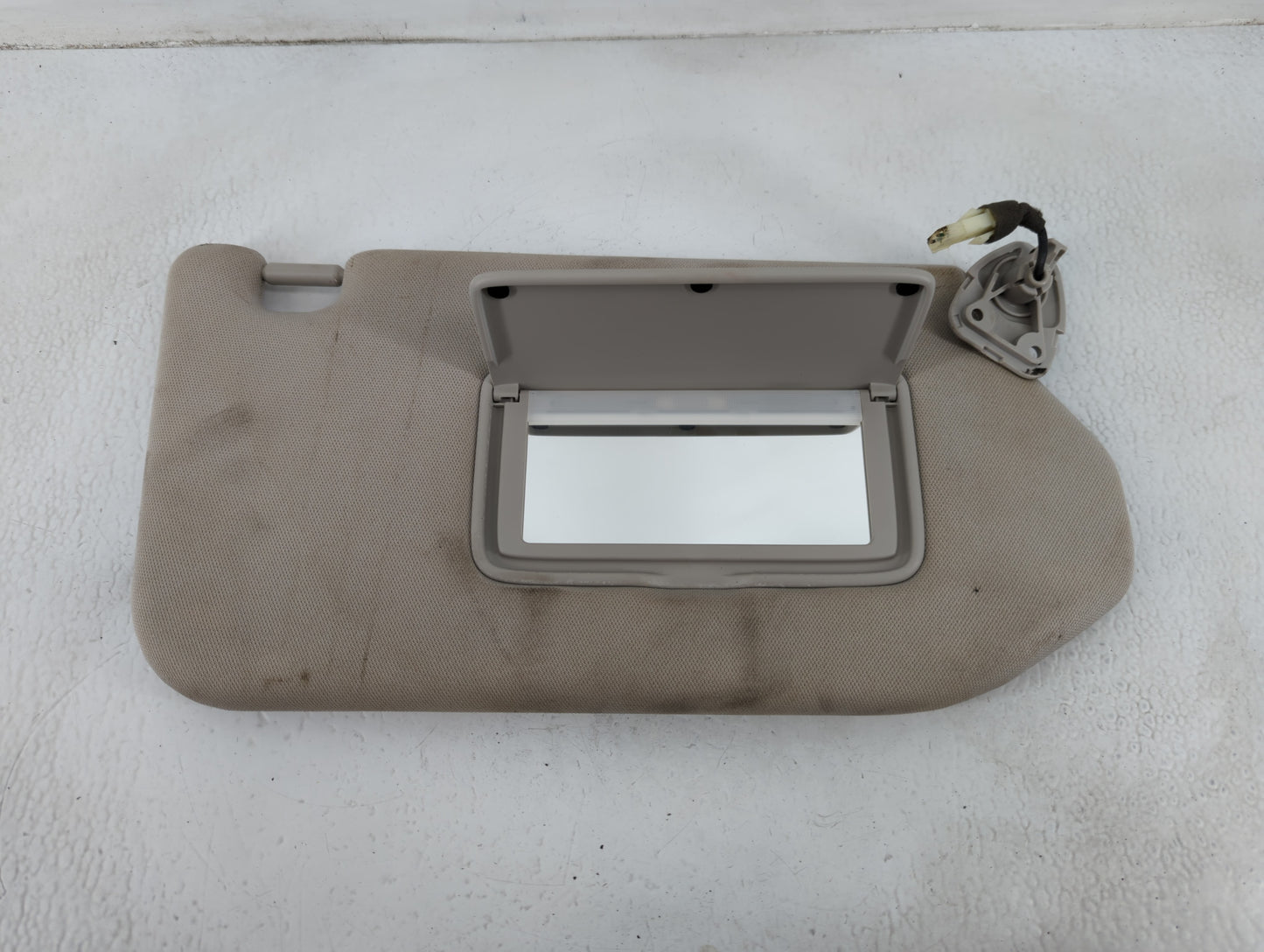 2019-2020 Infiniti Qx60 Sun Visor Shade Replacement Passenger Right Mirror Fits Fits 2019 2020 OEM Used Auto Parts - Oemused