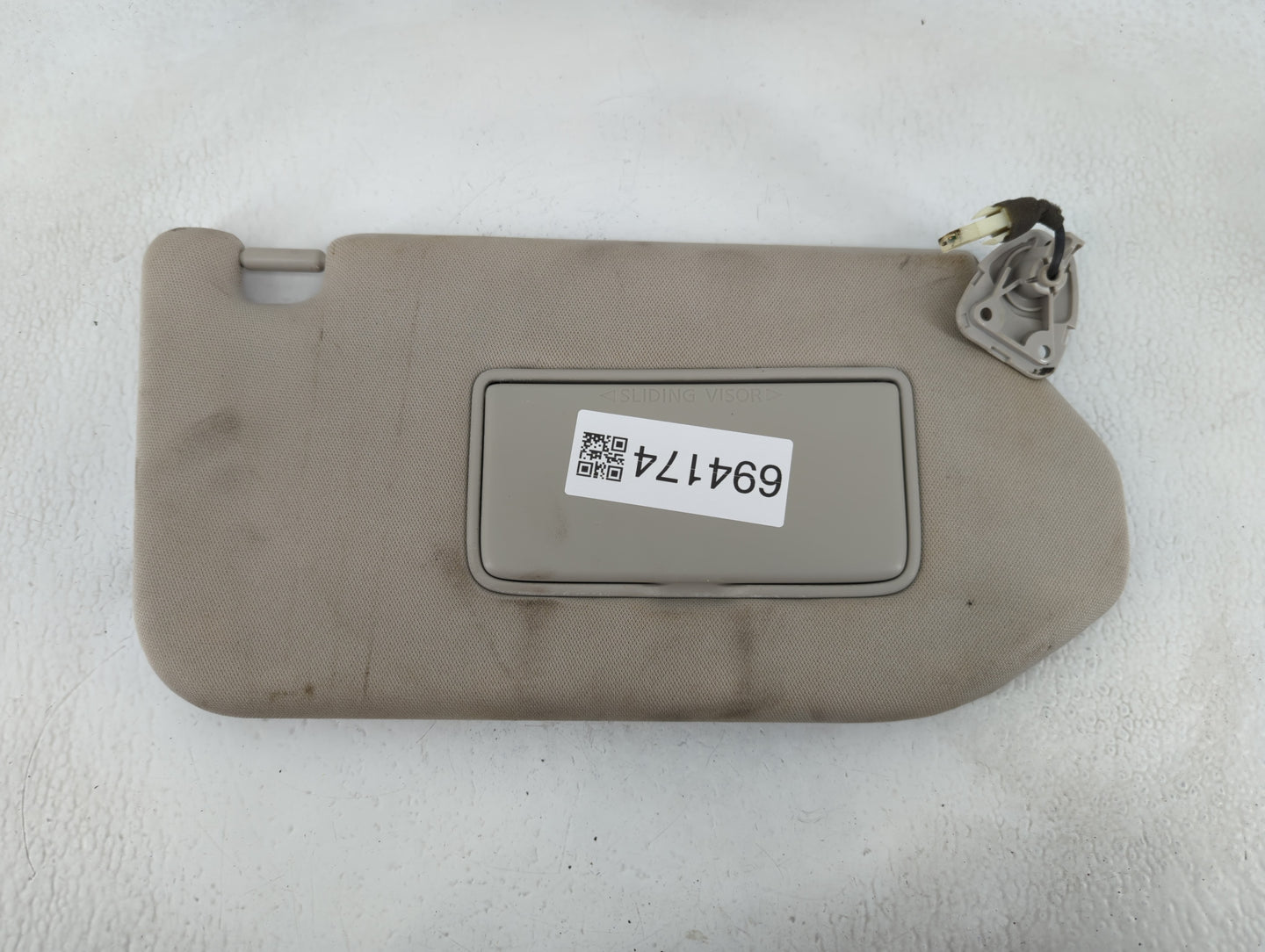 2019-2020 Infiniti Qx60 Sun Visor Shade Replacement Passenger Right Mirror Fits Fits 2019 2020 OEM Used Auto Parts - Oemused