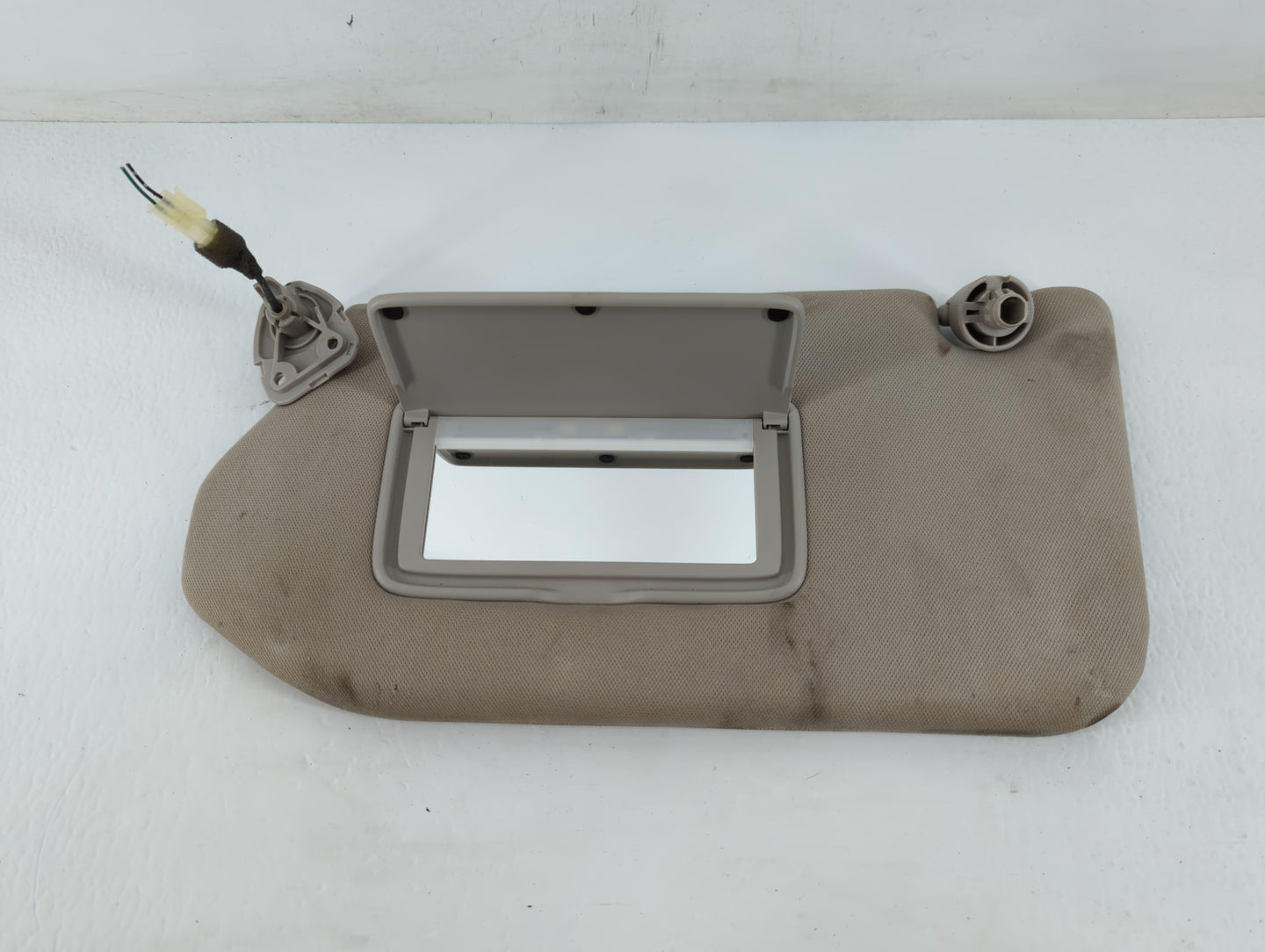 2019-2020 Infiniti Qx60 Sun Visor Shade Replacement Driver Left Mirror Fits Fits 2019 2020 OEM Used Auto Parts - Oemusedauto