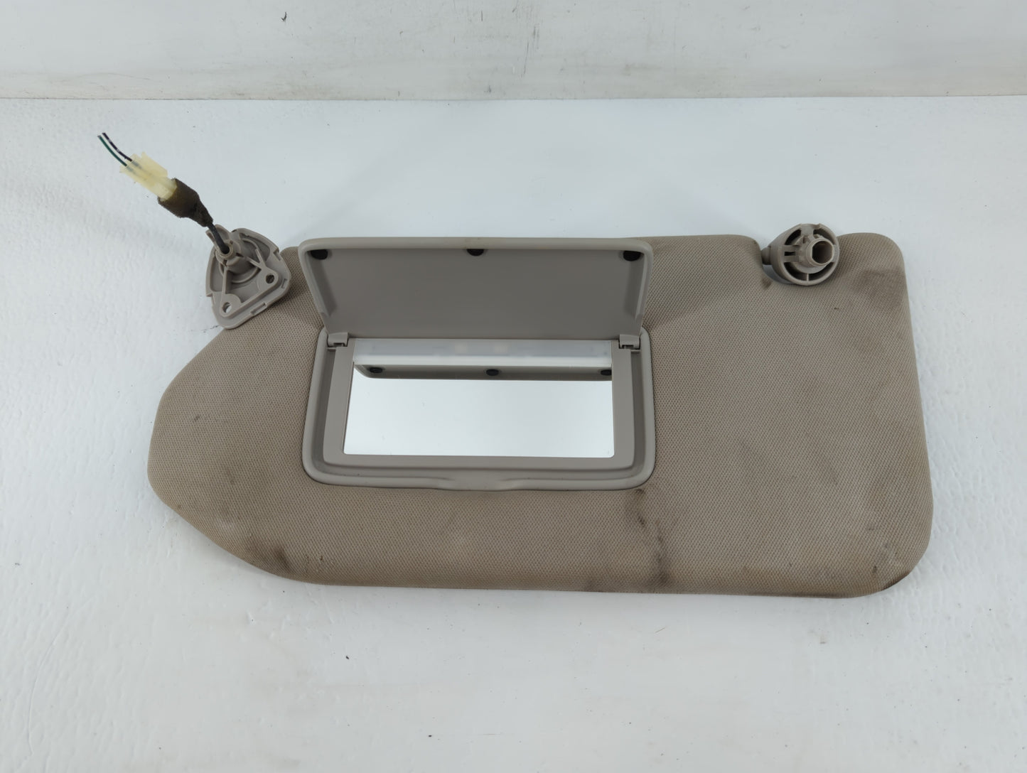 2019-2020 Infiniti Qx60 Sun Visor Shade Replacement Driver Left Mirror Fits Fits 2019 2020 OEM Used Auto Parts - Oemusedauto