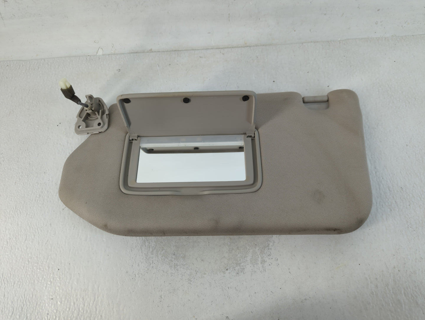 2019-2020 Infiniti Qx60 Sun Visor Shade Replacement Driver Left Mirror Fits Fits 2019 2020 OEM Used Auto Parts - Oemusedauto