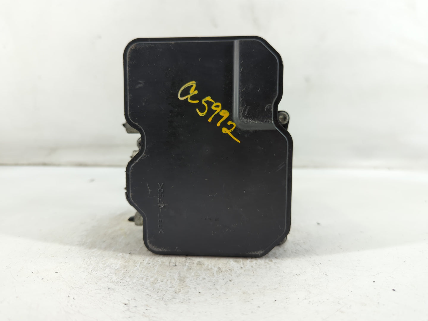 2018-2020 Infiniti Qx60 ABS Pump Control Module Replacement P/N:47660 9PP0B 116040-51100 Fits Fits 2018 2019 2020 OEM Used A