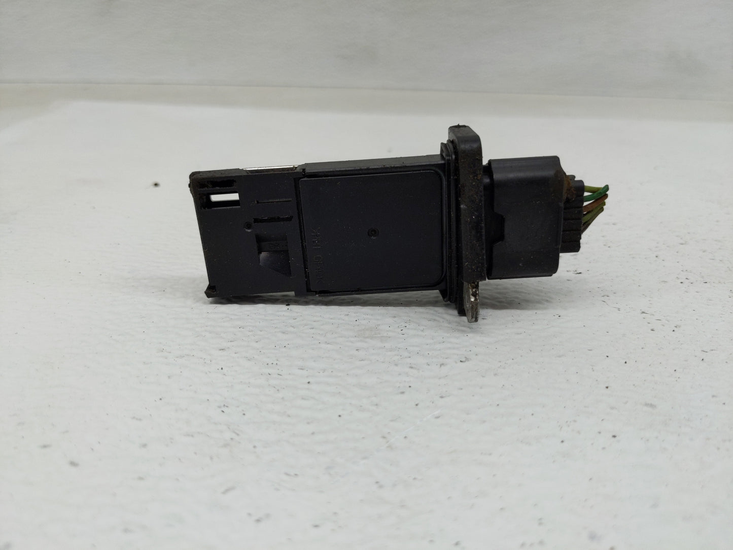 2014-2019 Infiniti Qx80 Mass Air Flow Meter Maf - Oemusedautoparts1.com