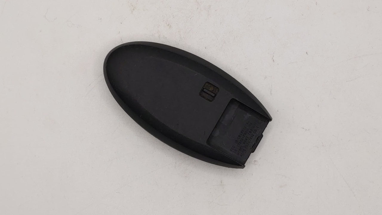 2014-2019 Infiniti Qx80 Keyless Entry Remote Cwtwb1g744 5 Buttons Suv - Oemusedautoparts1.com
