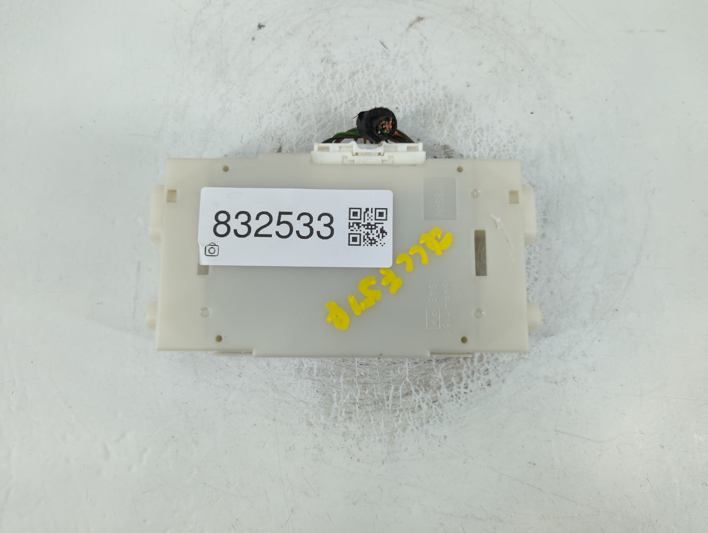 2018 Infiniti Qx80 Bluetooth Phone Communication Control Module Ccm Oem - Oemusedautoparts1.com