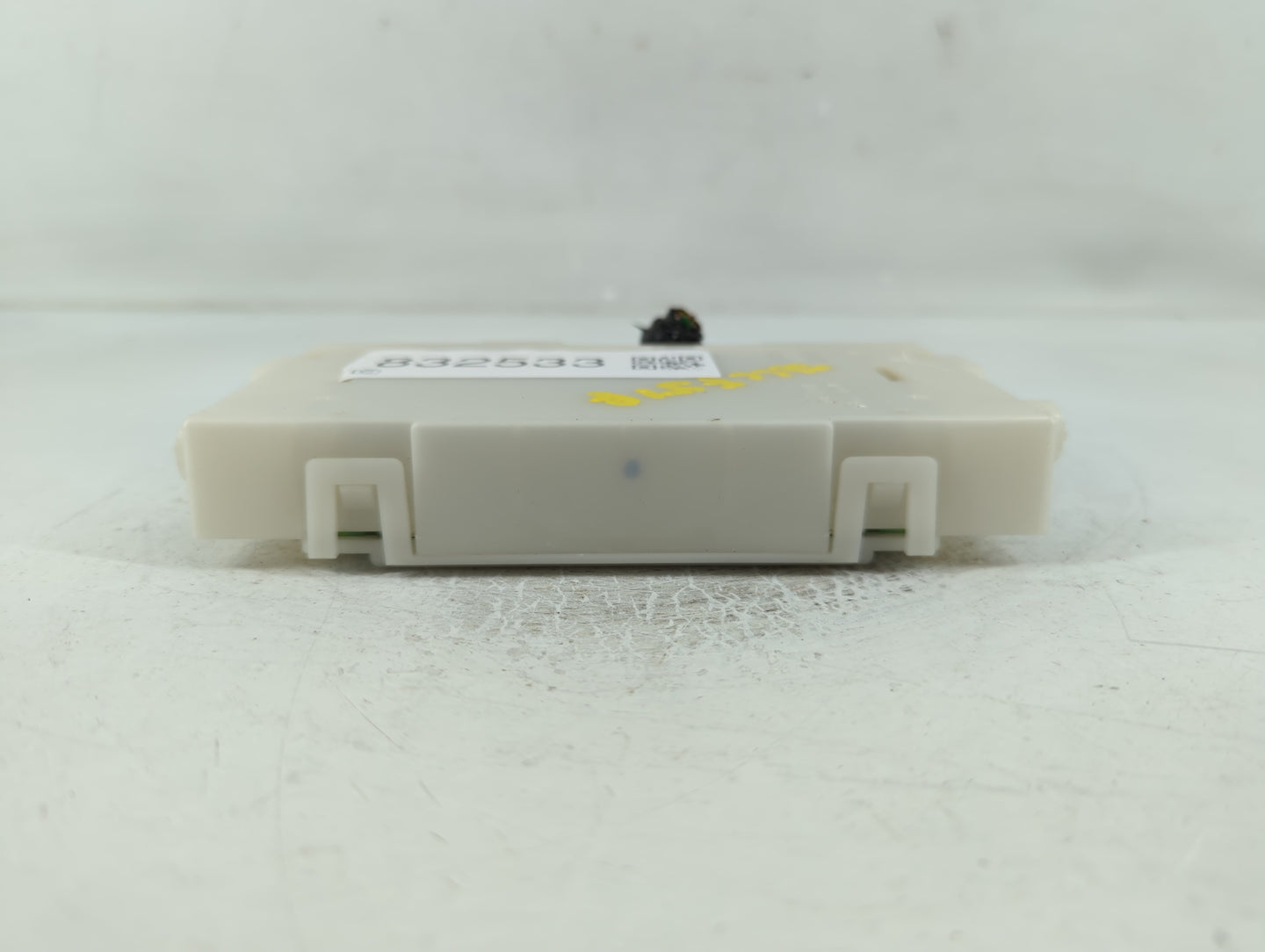 2018 Infiniti Qx80 Bluetooth Phone Communication Control Module Ccm Oem - Oemusedautoparts1.com