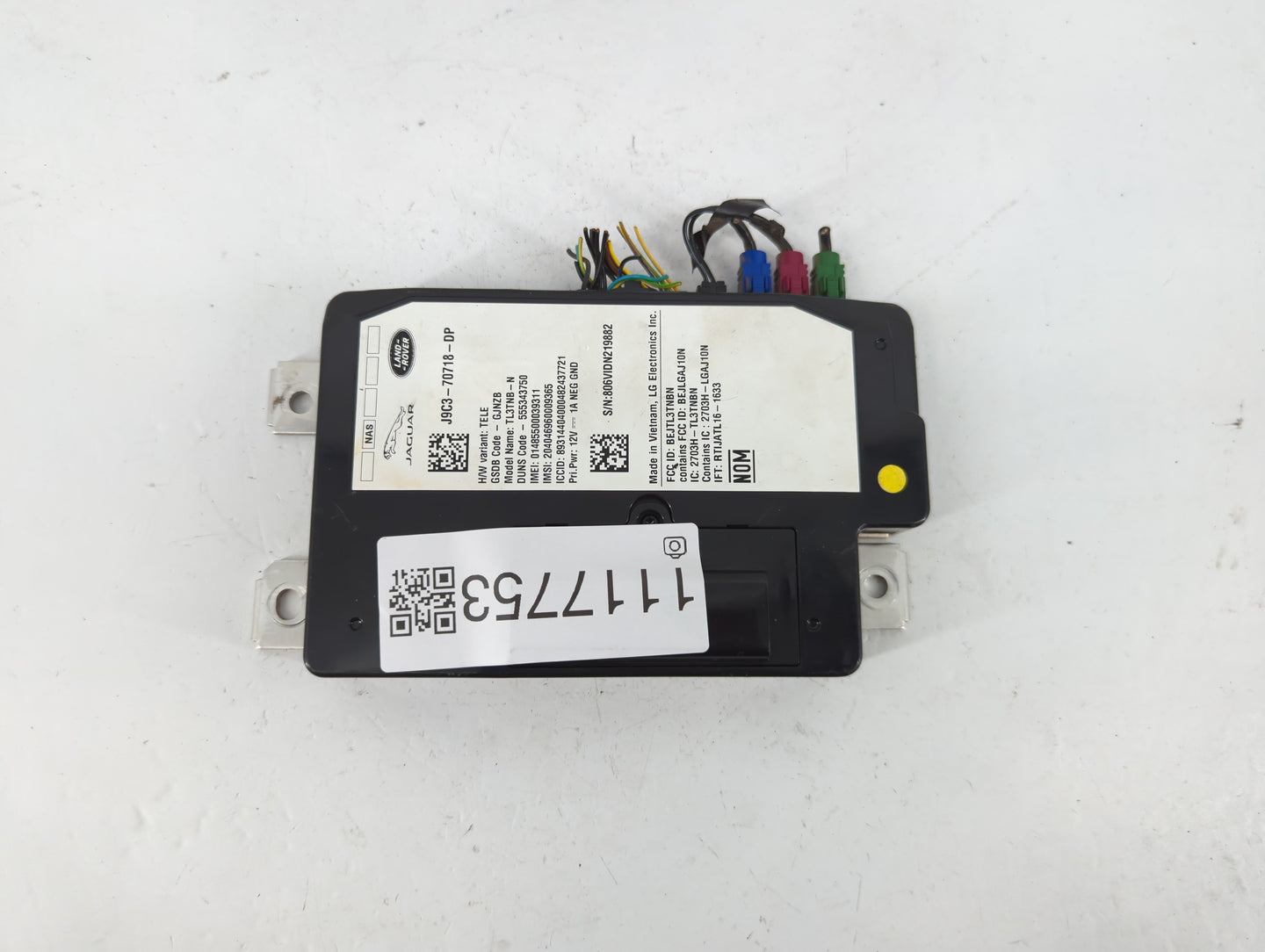 2018-2019 Jaguar E-Pace Radio AM FM Cd Player Receiver Replacement P/N:J9C3-70718-DP Fits Fits 2018 2019 OEM Used Auto Parts