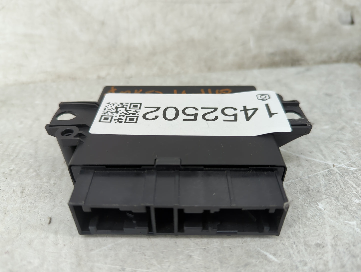 2019 Jaguar E-pace Driver Assist Control Module Gx63-15c859-dm - Oemusedautoparts1.com
