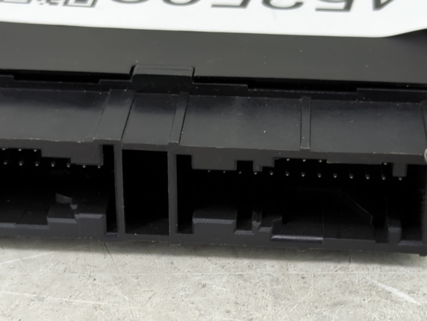 2019 Jaguar E-pace Driver Assist Control Module Gx63-15c859-dm - Oemusedautoparts1.com