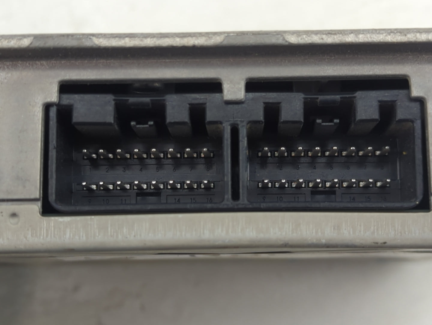 2019-2020 Jaguar F-pace Radio Speaker Amplifier Aud4-12|hx73-19c164-bd - Oemusedautoparts1.com