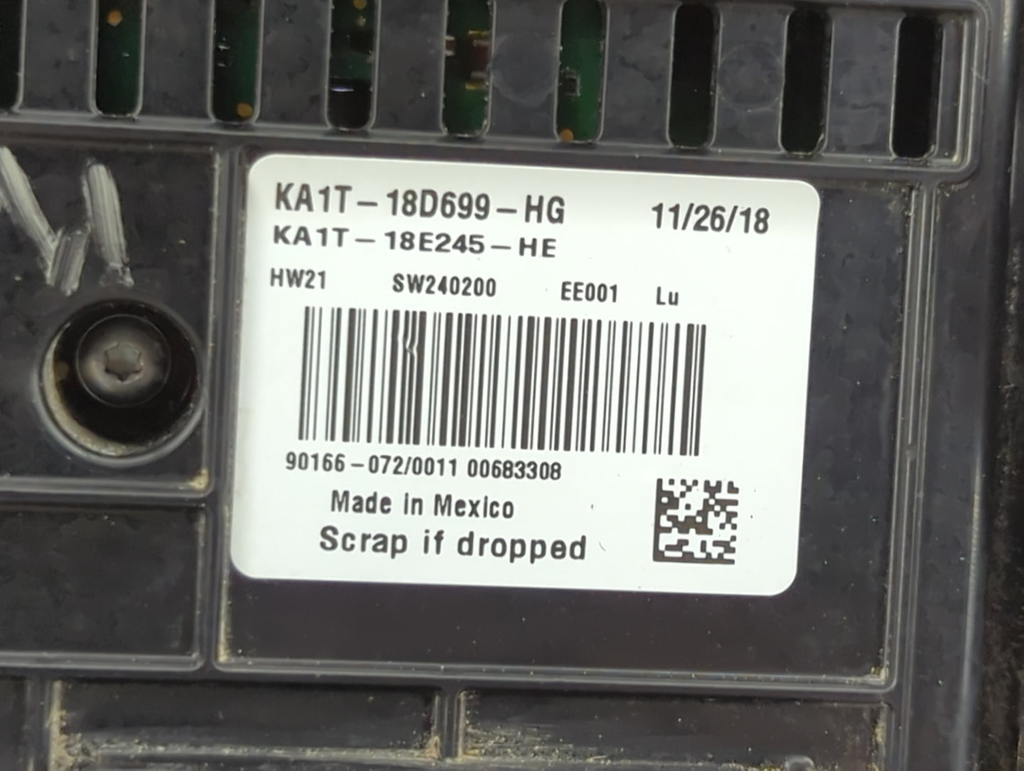 2019 Jaguar F-Pace Climate Control Module Temperature AC/Heater Replacement P/N:KA1T-18D699-HG KA1T-18E245-HE Fits OEM Used 