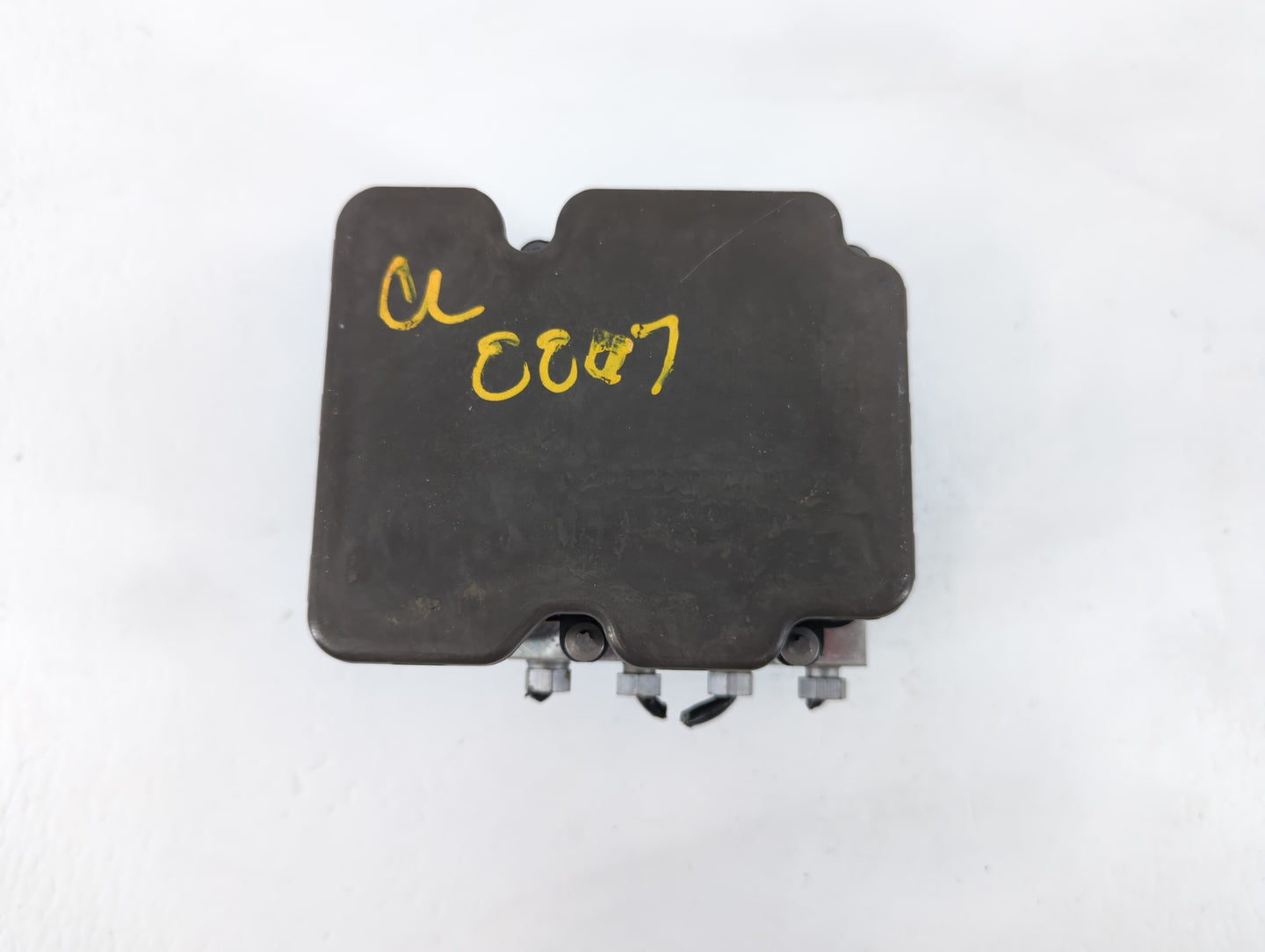 2018-2019 Jaguar F-Pace ABS Pump Control Module Replacement P/N:KK83-14F447-GA Fits Fits 2018 2019 OEM Used Auto Parts - Oem