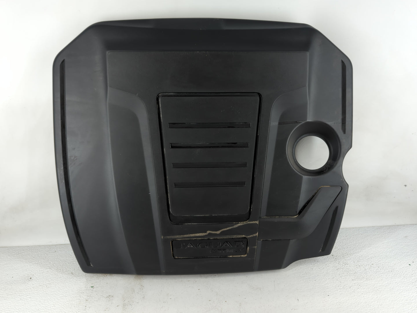 2019 Jaguar F-pace Engine Cover - Oemusedautoparts1.com